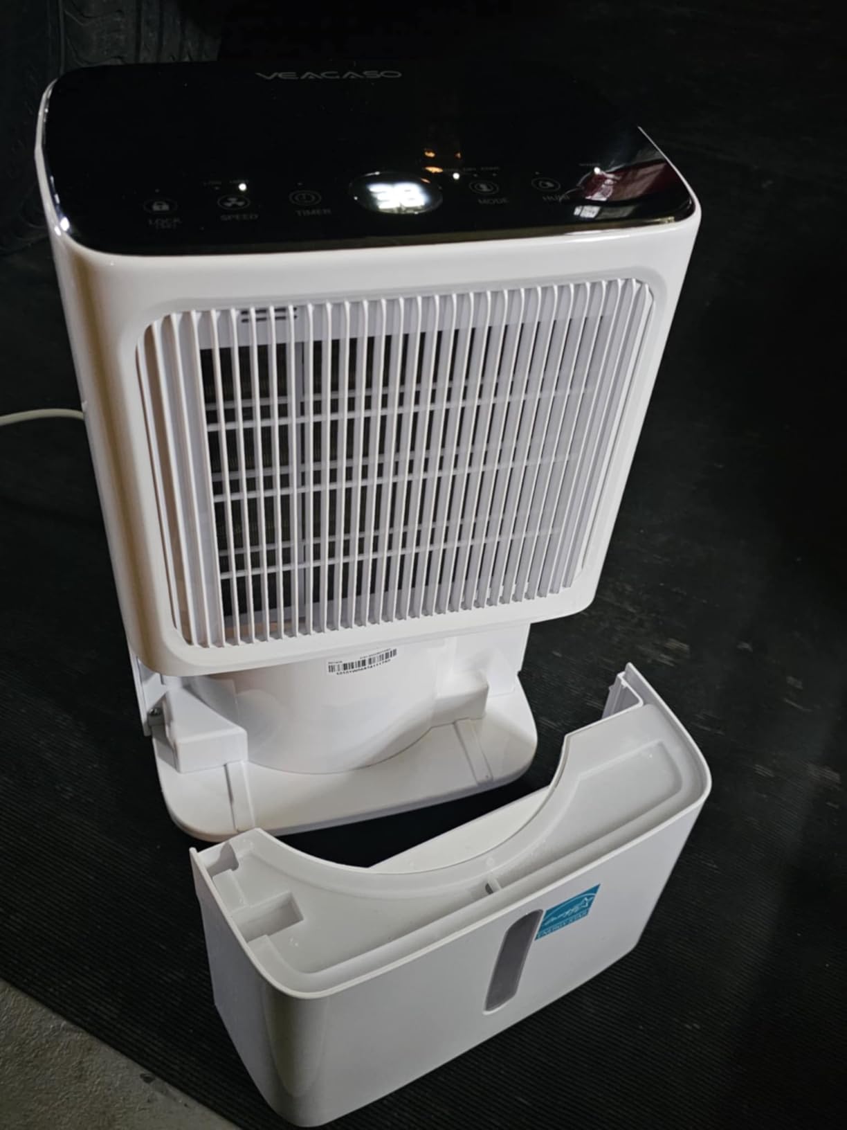 VEAGASO 34 Pint/D, 2500 Sq.Ft Dehumidifier for Basement with Drain Hose | Dehumidifiers for Home, Bathroom, Bedroom - 3 Modes, 24H Time, 40dB, 0.53 Gallon Water Tank, Intelligent Humidity Control customer photo 1