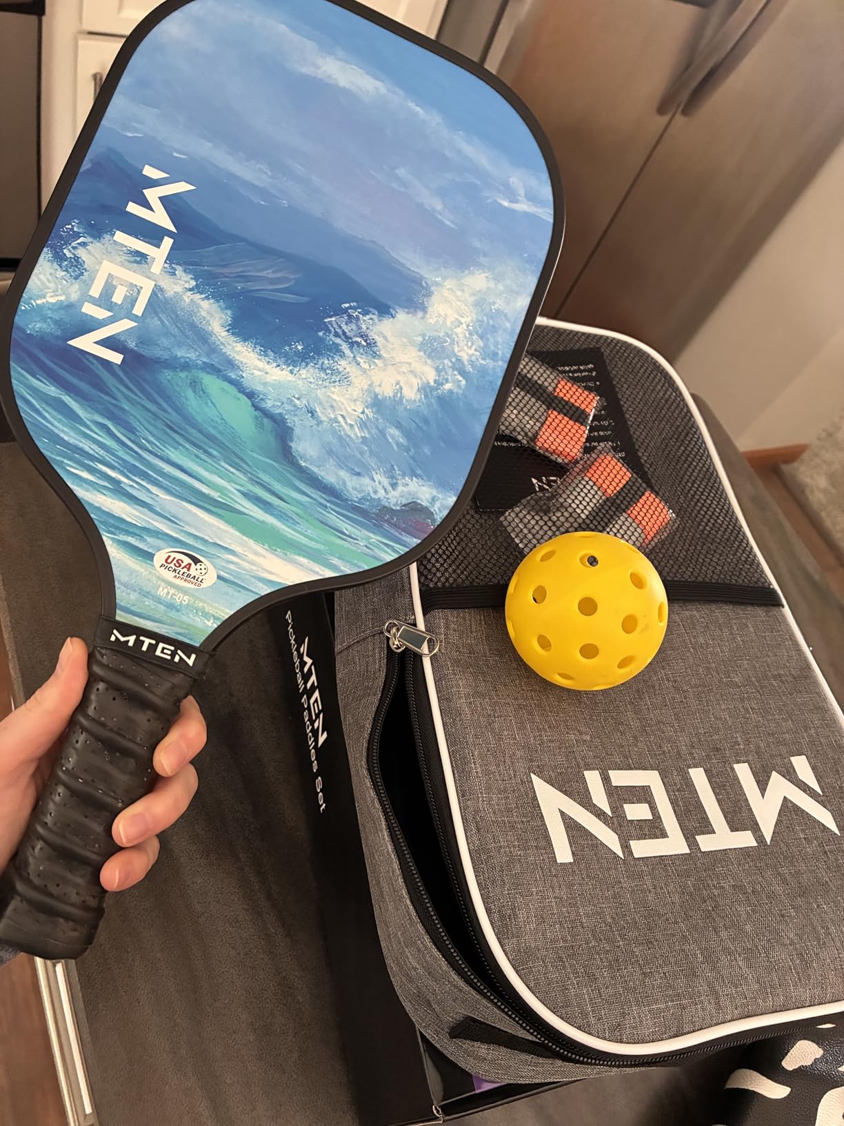 MTEN Pickleball Paddles Set of 2/4/1, USAPA Approved Fiberglass Rackets | Lightweight Set for Men, Women, Beginners & Intermediate customer photo 2