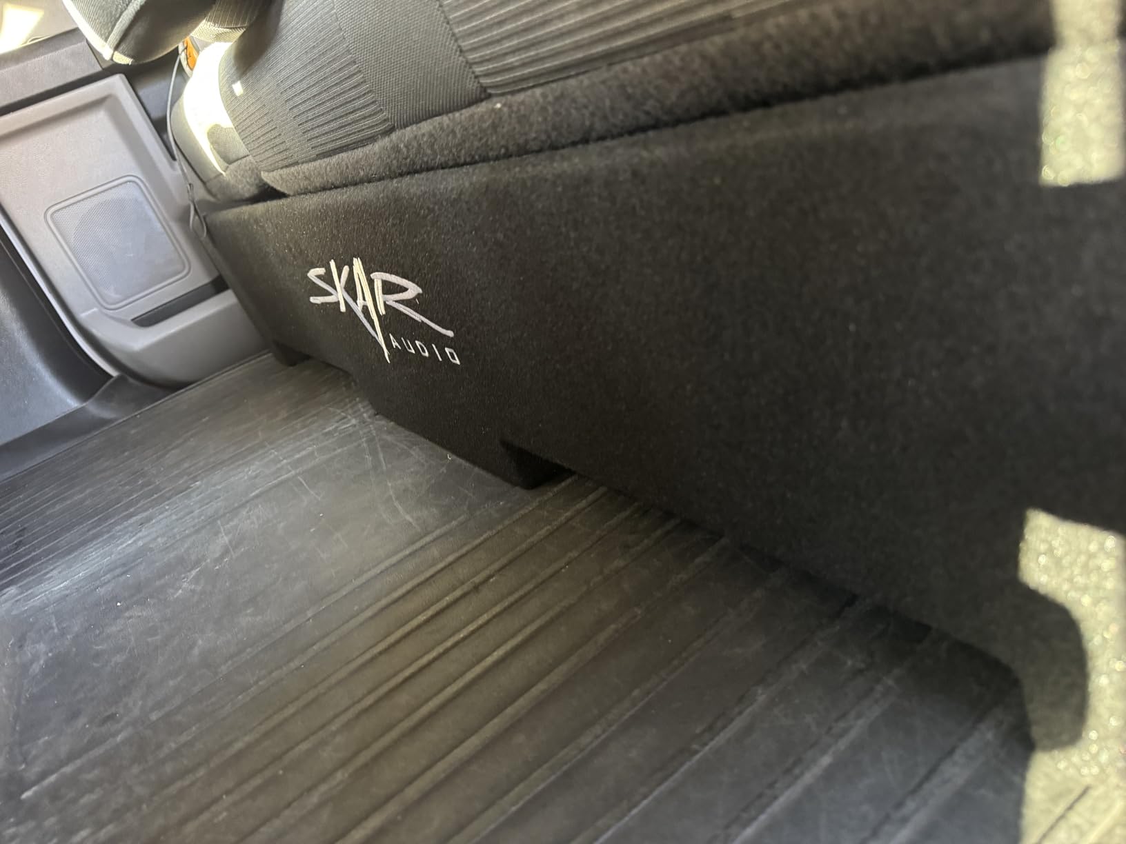 Recoil RED1800.5 Class-D Car Audio 5-Channel Amplifier 1800W Max Power customer photo 1