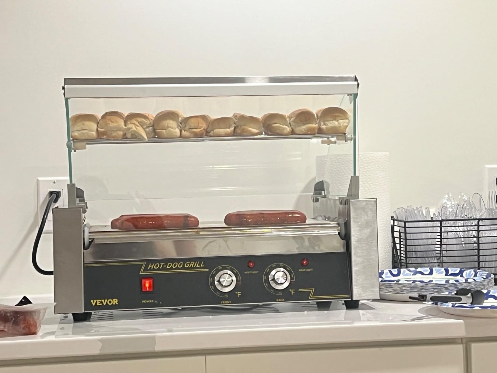 VEVOR Hot Dog Roller 7 Rollers 18 Hot Dogs Capacity 1050W Stainless Sausage Grill Cooker Machine with Dual Temp Control Glass Hood Acrylic Cover Bun Warmer Shelf Removable Oil Drip Tray, ETL Certified customer photo 1