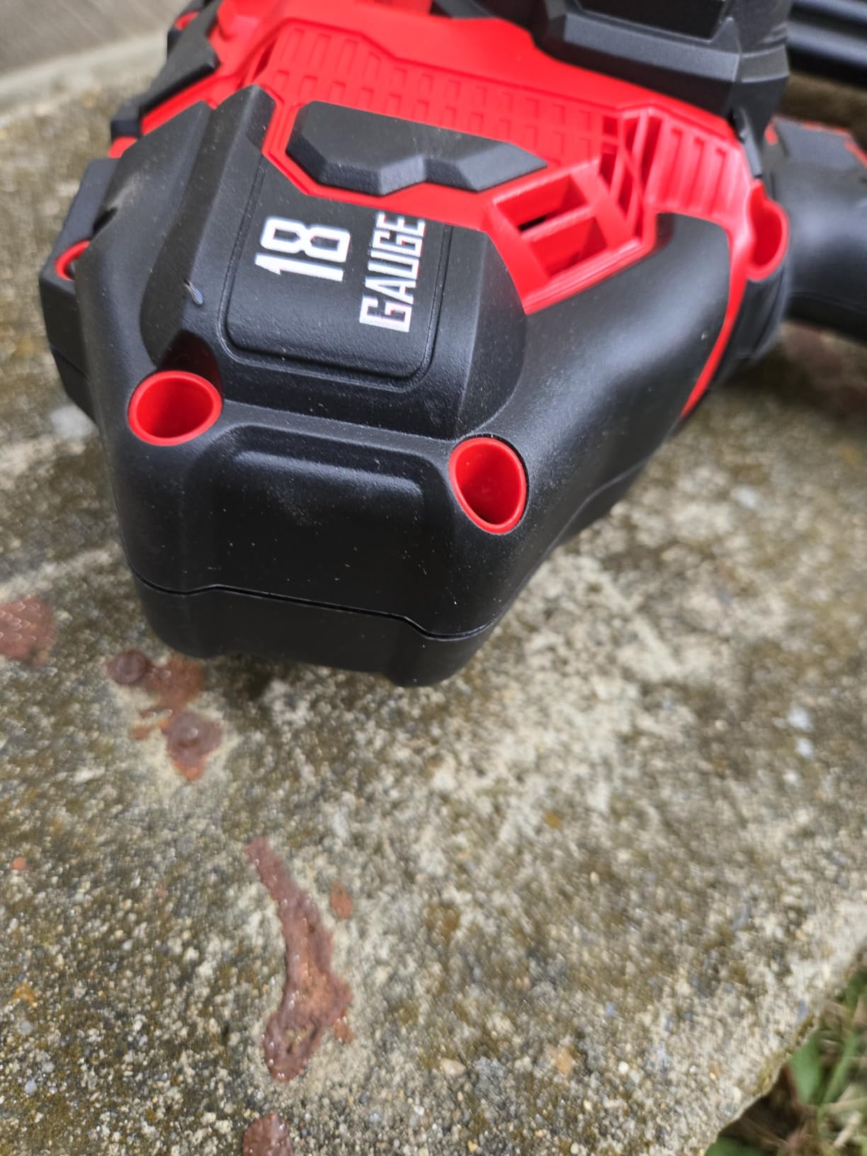 CRAFTSMAN V20 Brad Nailer, 18GA, Cordless, Bare Tool Only (CMCN618B) customer photo 2