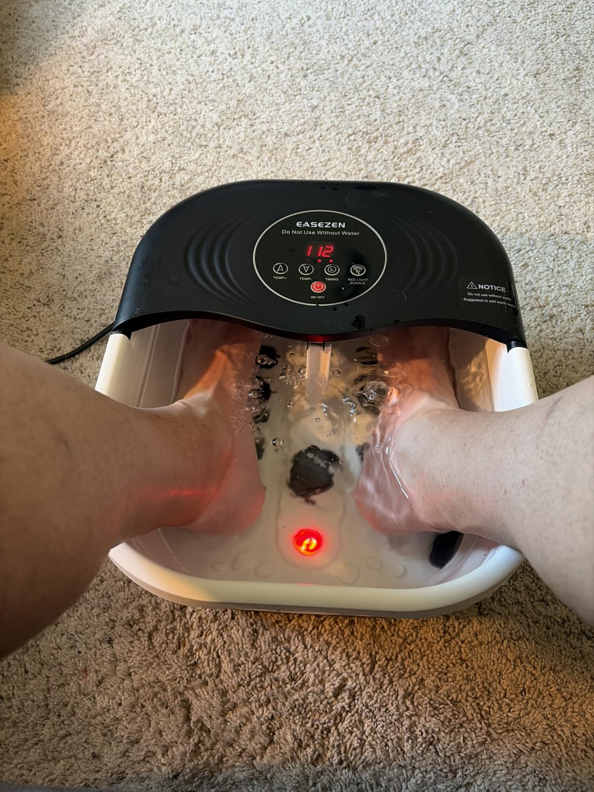 SPA4PIEDS Collapsible Heated Foot Spa Bath with Bubble, Foot Soaking Tub Featuring 8 Shiatsu Rollers, Pumice Stone and Built-in Timer for Mom, Dad and Foot Relaxation (Black) customer photo 1