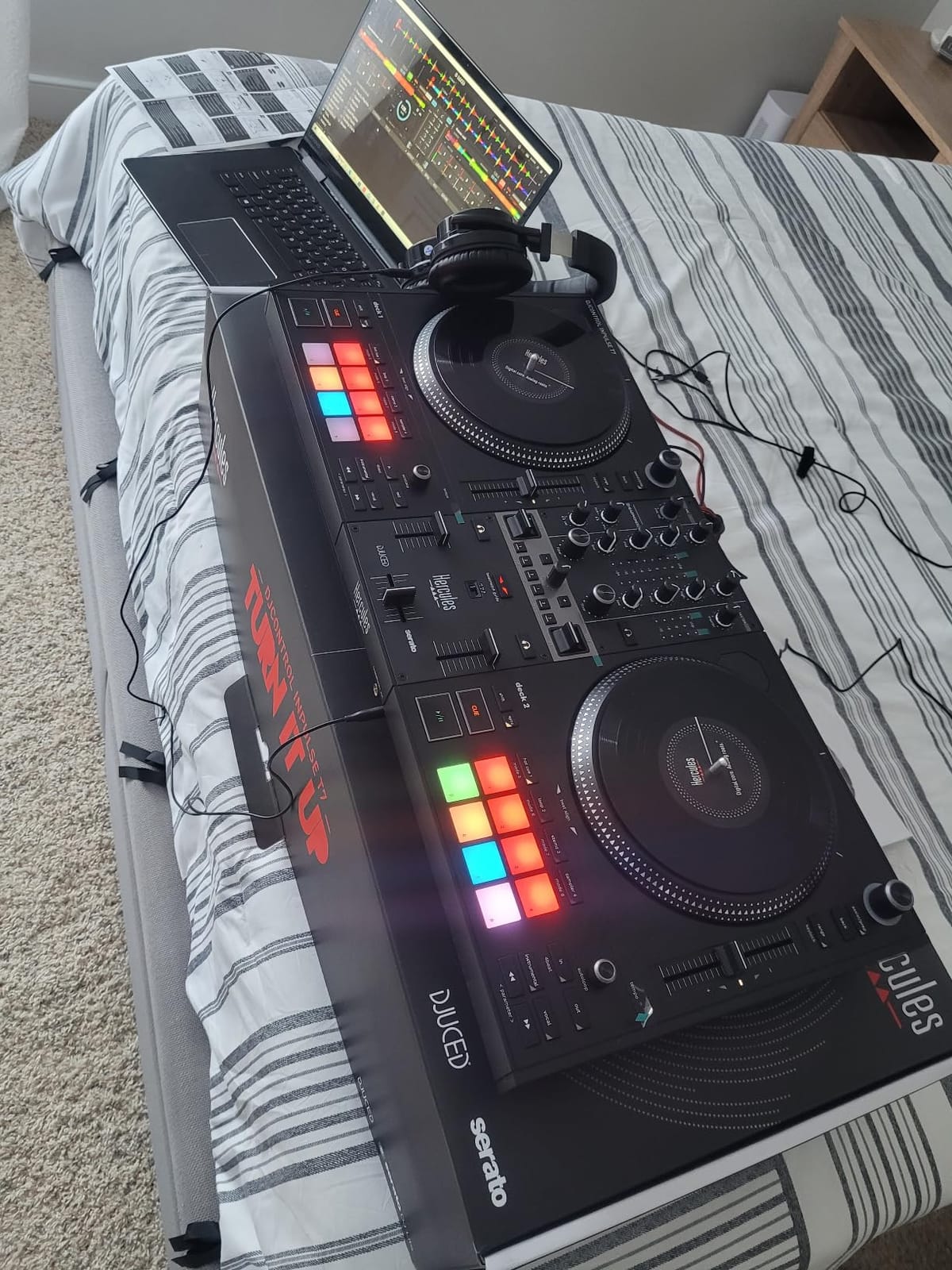 Hercules DJControl Inpulse T7, 2 Deck Motorized DJ Controller with built in STEMS Control, Serato DJ and DJUCED included | Motorized 7