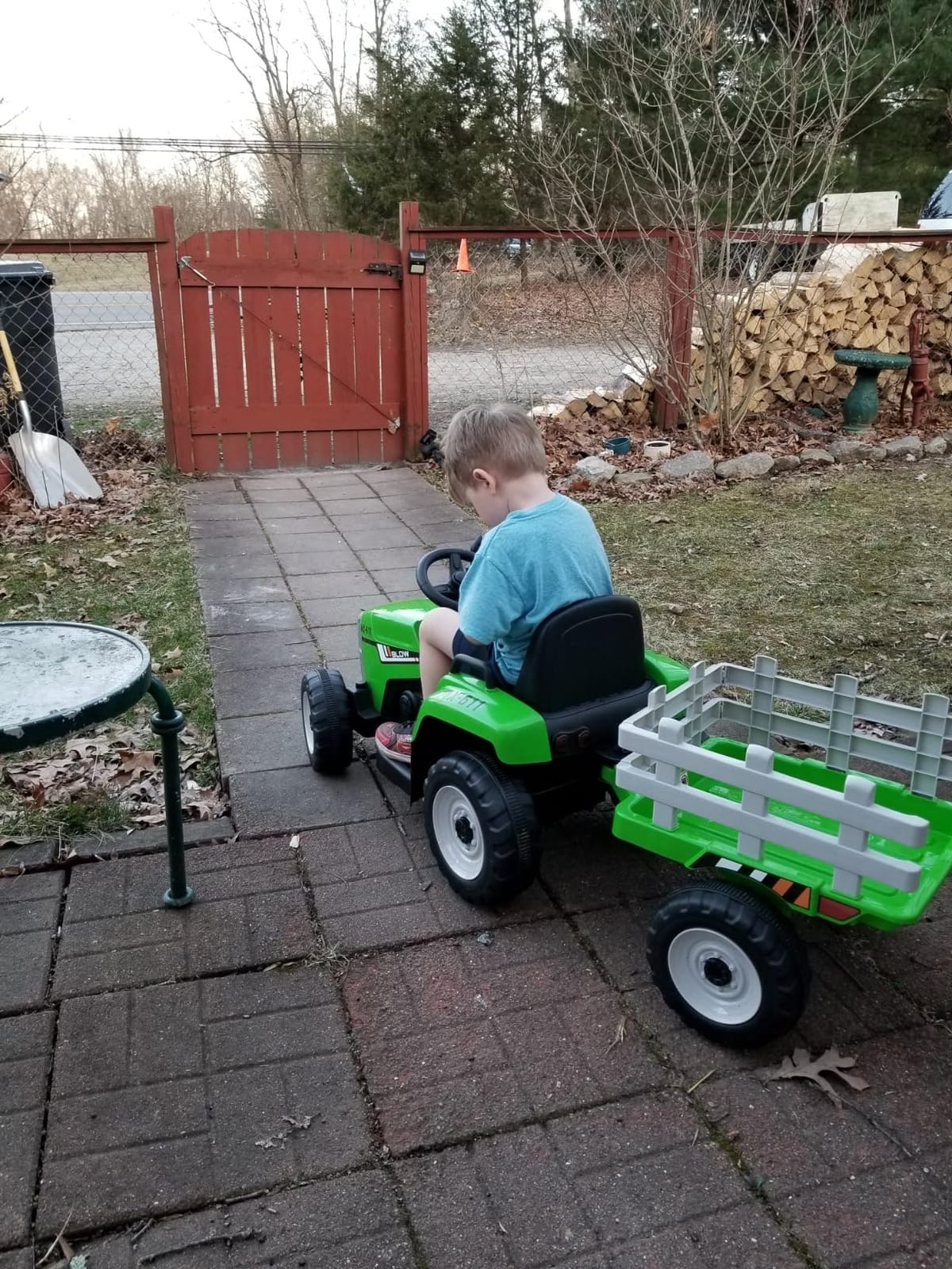 SEHOMY 12V 7AH Kids Ride on Tractor with Trailer & Parent Remote, Green | Ride on toys for ages 3+, Dual Motor, 66LBS Load, 3-Gear-Shift, Music, Electric Kids Car Vehicles for Birthday Christmas Gifts customer photo 1
