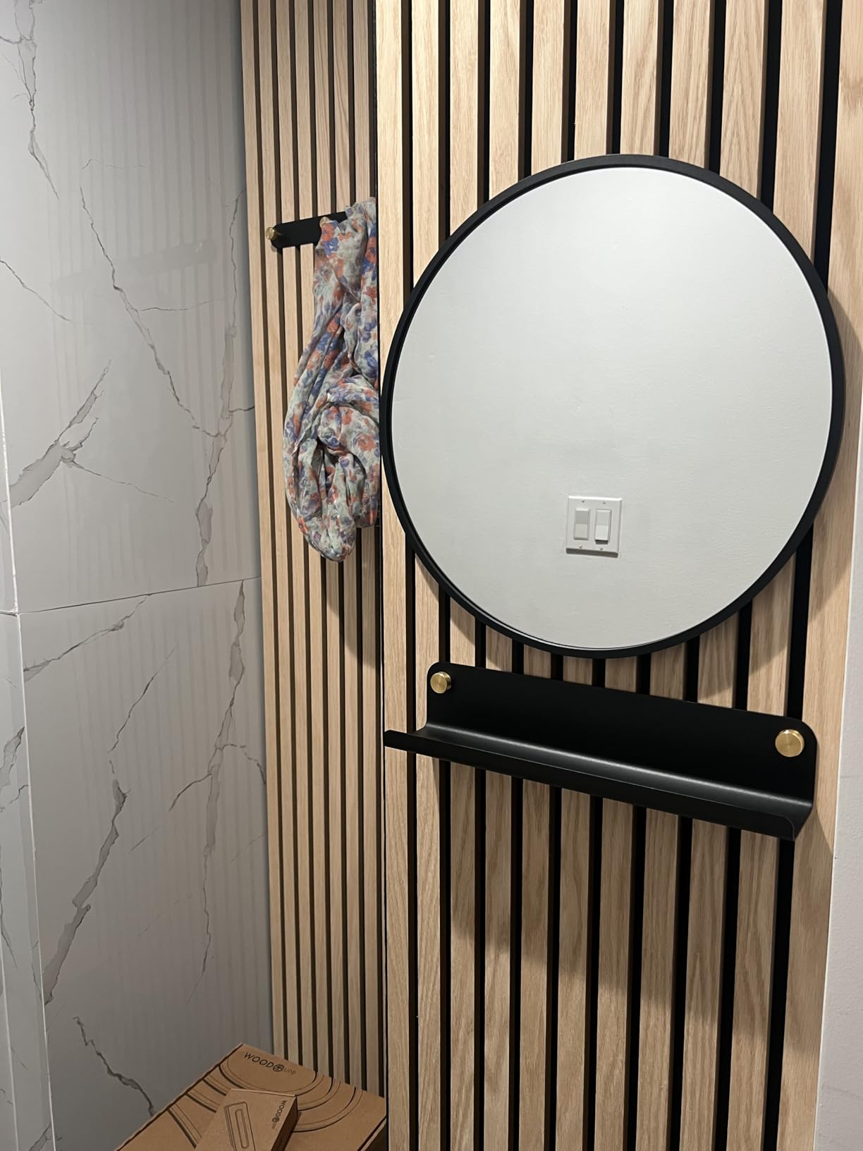 Sunniry Black Round Mirror, Round Mirror 24 inch, Matte Black Metal Frame | High Definition, Rust-resistant, Waterproof, Circle Mirror for Bathroom, Bedroom, Entryway, Living Room, Wall Décor customer photo 2