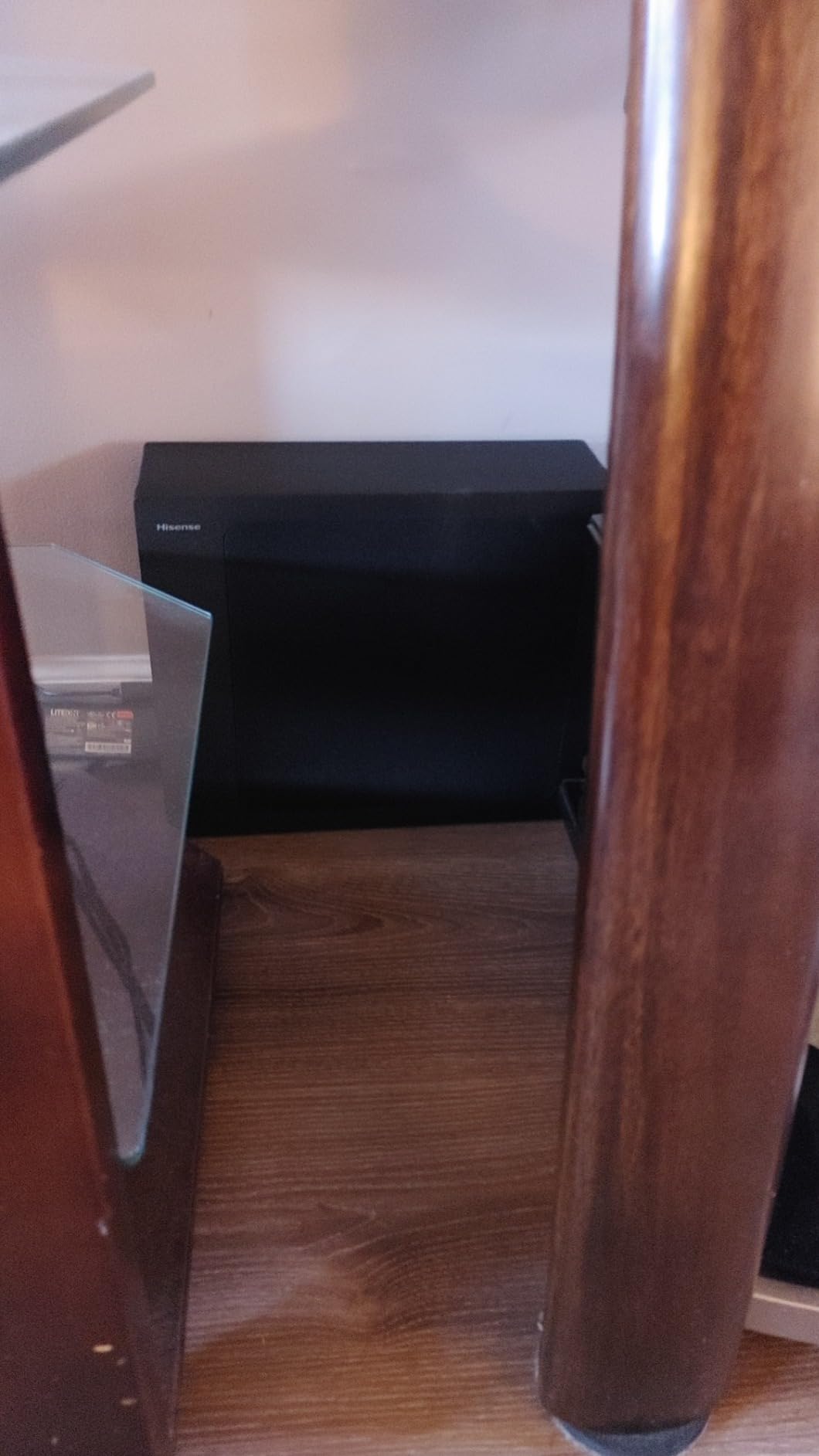 Hisense HS2100 2.1ch Soundbar with Wireless Subwoofer, Dolby Audio, DTS Virtual:X, HDMI ARC, Bluetooth 5.3, Remote Control, 6 EQ Modes customer photo 1
