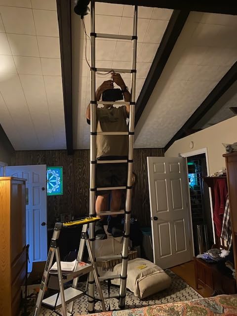 BOCOM 14.5 FT Aluminum Telescoping Ladder, Lightweight Multi-Purpose Collapsible Extension with 2 Triangle Stabilizers, Heavy Duty 330 lbs Max Capacity customer photo 1