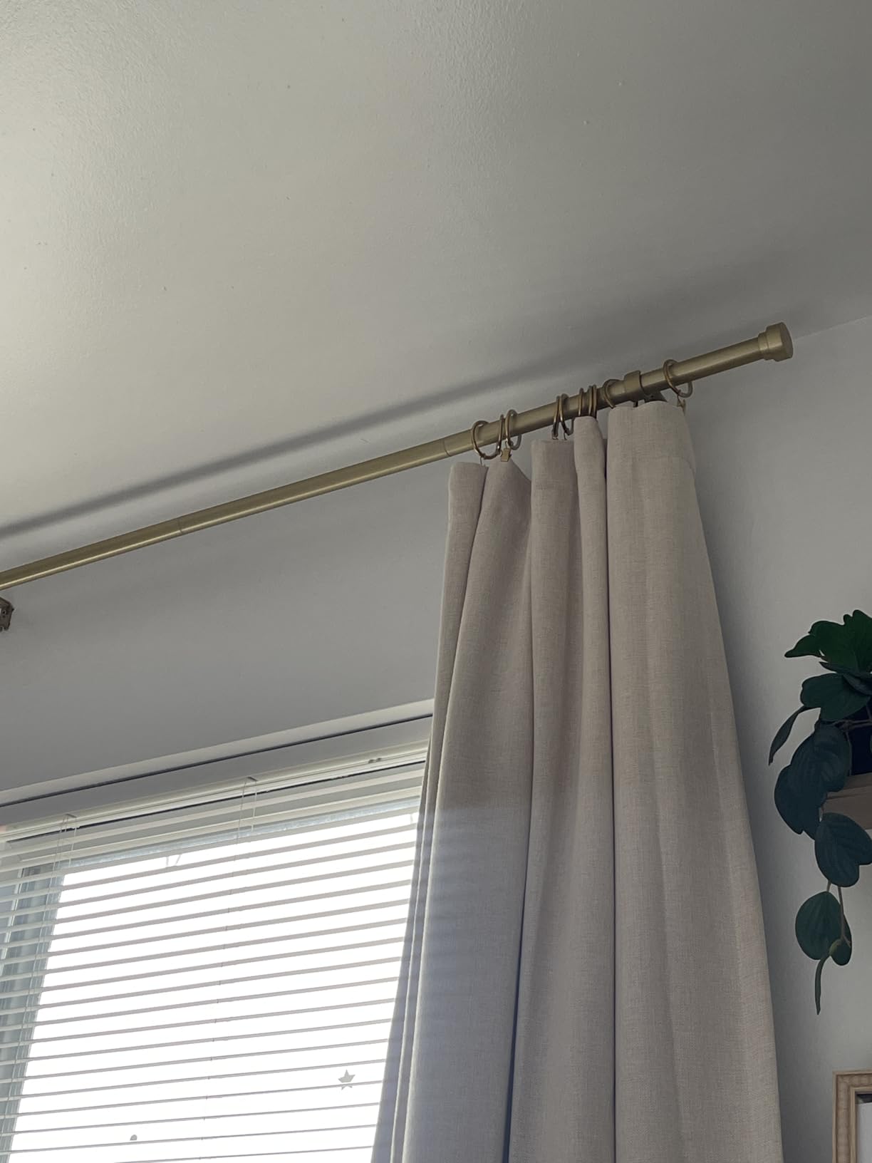 IFELS Heavy Duty Curtain Rods for Windows 66 to 120 Inch, 1 Inch Adjustable Black Curtain Rod with Easy Installation and Modern Design, Decorative Long Drapery Rods with Metal Finials (A1, Black, 30-120