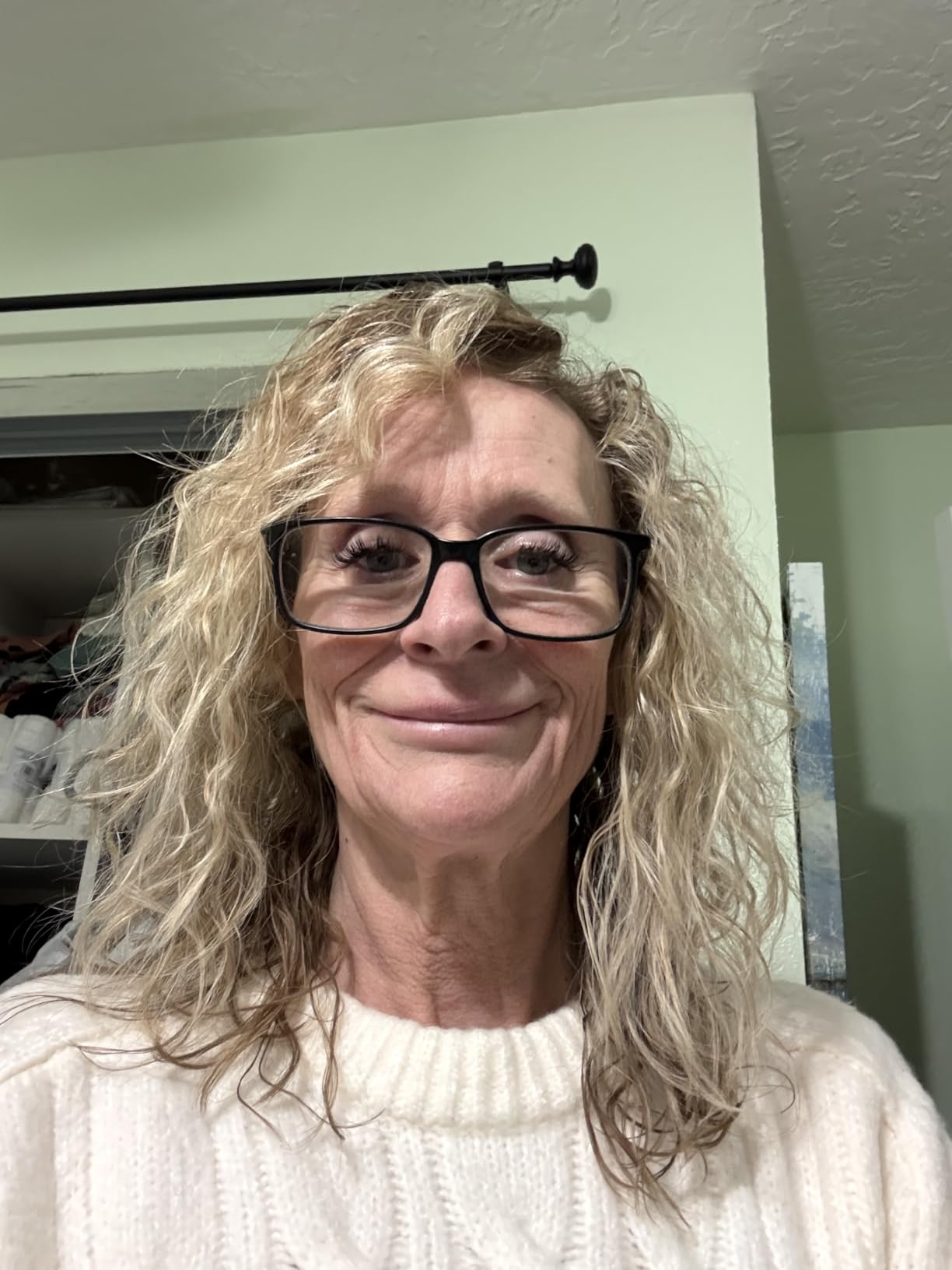 ELLA BELLA Ionic Hair Dryer with Diffuser - Professional Grade customer photo 1