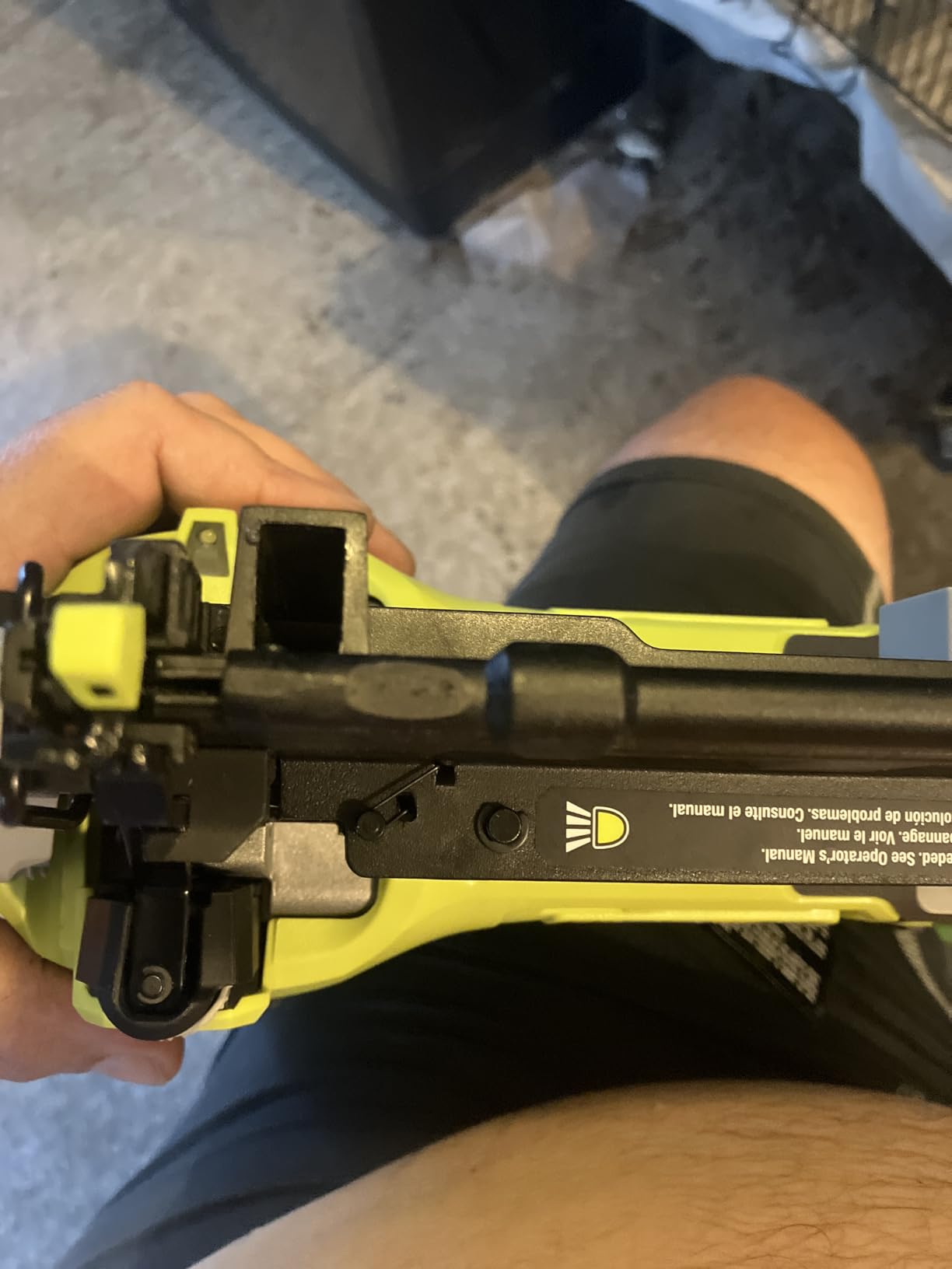 RYOBI ONE+ 18V 16-Gauge Cordless AirStrike Finish Nailer (Tool Only), P326, Green | Battery and Charger Sold Separately customer photo 2