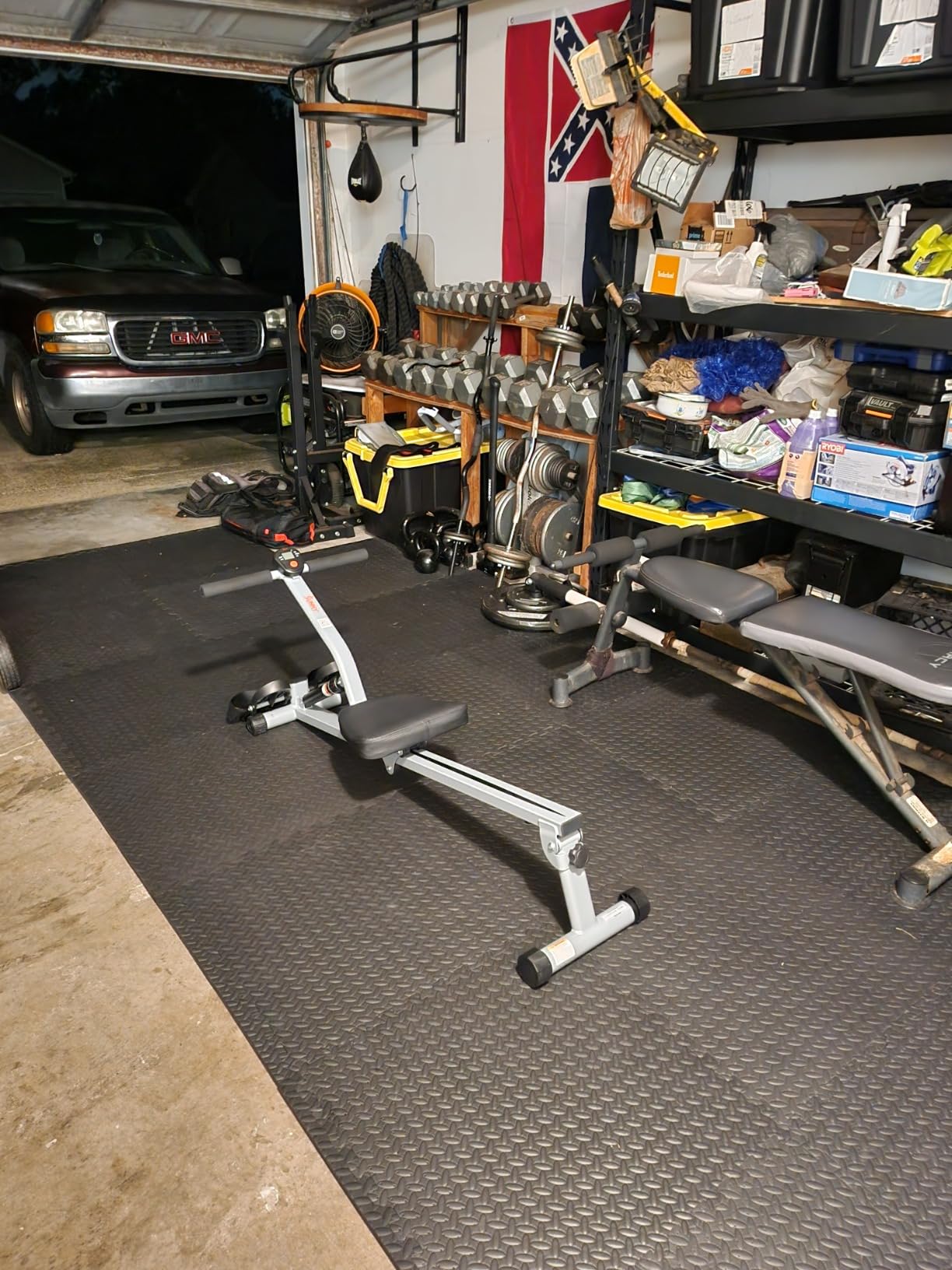Sunny Health & Fitness Compact Hydraulic Rower with 12-Level Resistance | Full-Body Cardio, Joint-Friendly, Lightweight & Portable, Quiet & Smooth Row, Easy-Assembly, Free SunnyFit App customer photo 1