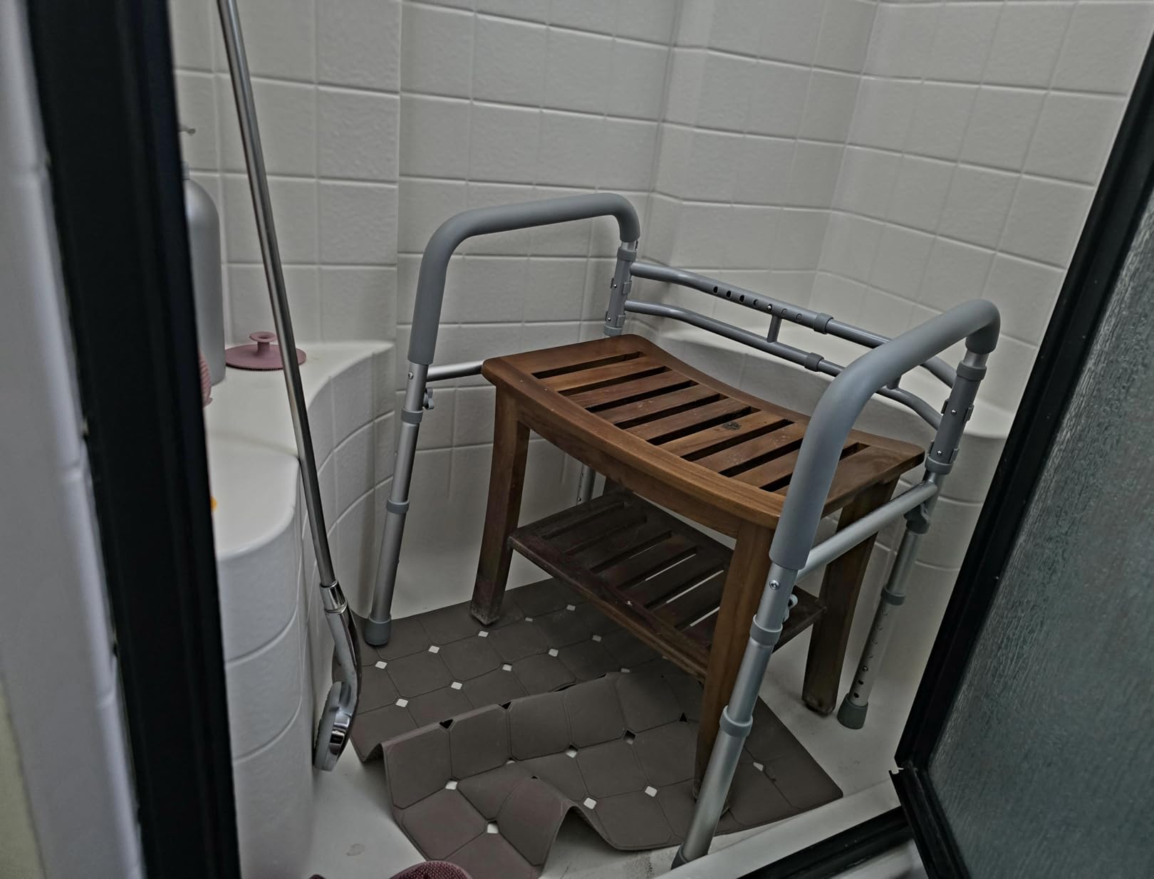 PELEGON Toilet Safety Rails (350 lb) - Adjustable Toilet Safety Frame & Rails, Toilet Safety Rail for Elderly Adults, Toilet Handles for Seniors, Toilet Bars for Elderly & Handicap customer photo 2