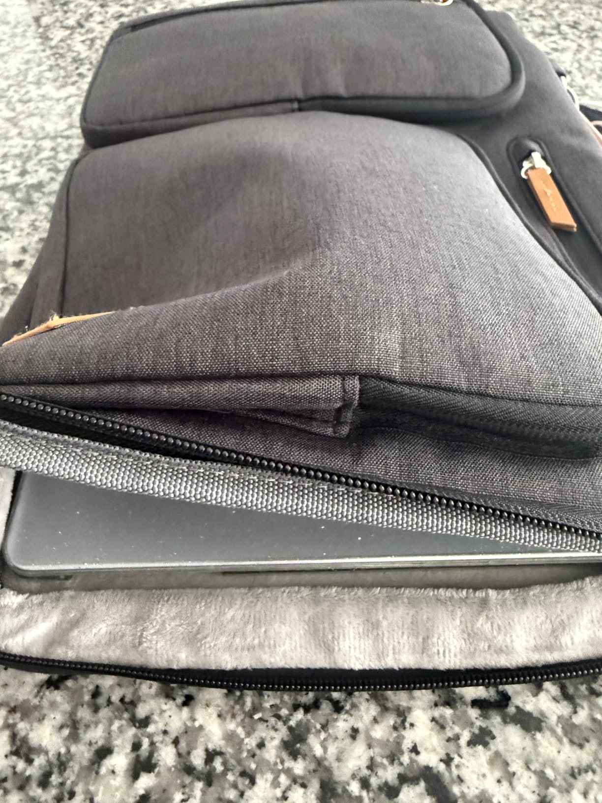 MOSISO 360 Protective Laptop Shoulder Bag, 15-16 inch Computer Bags | Side Open Messenger Bag with 4 Zipper Pockets, Black customer photo 1