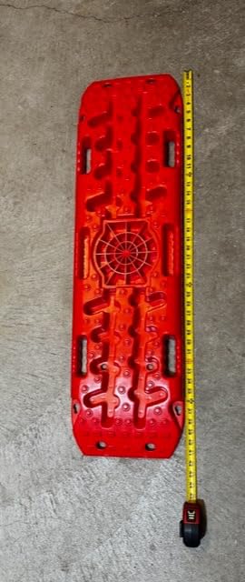 OULEME Off-Road Traction Boards with Jack Lift Base, Recovery Board for Sand, Mud, and Snow Tracks - Tire Traction Pads for RV Truck Jeep SUV (Red) customer photo 2