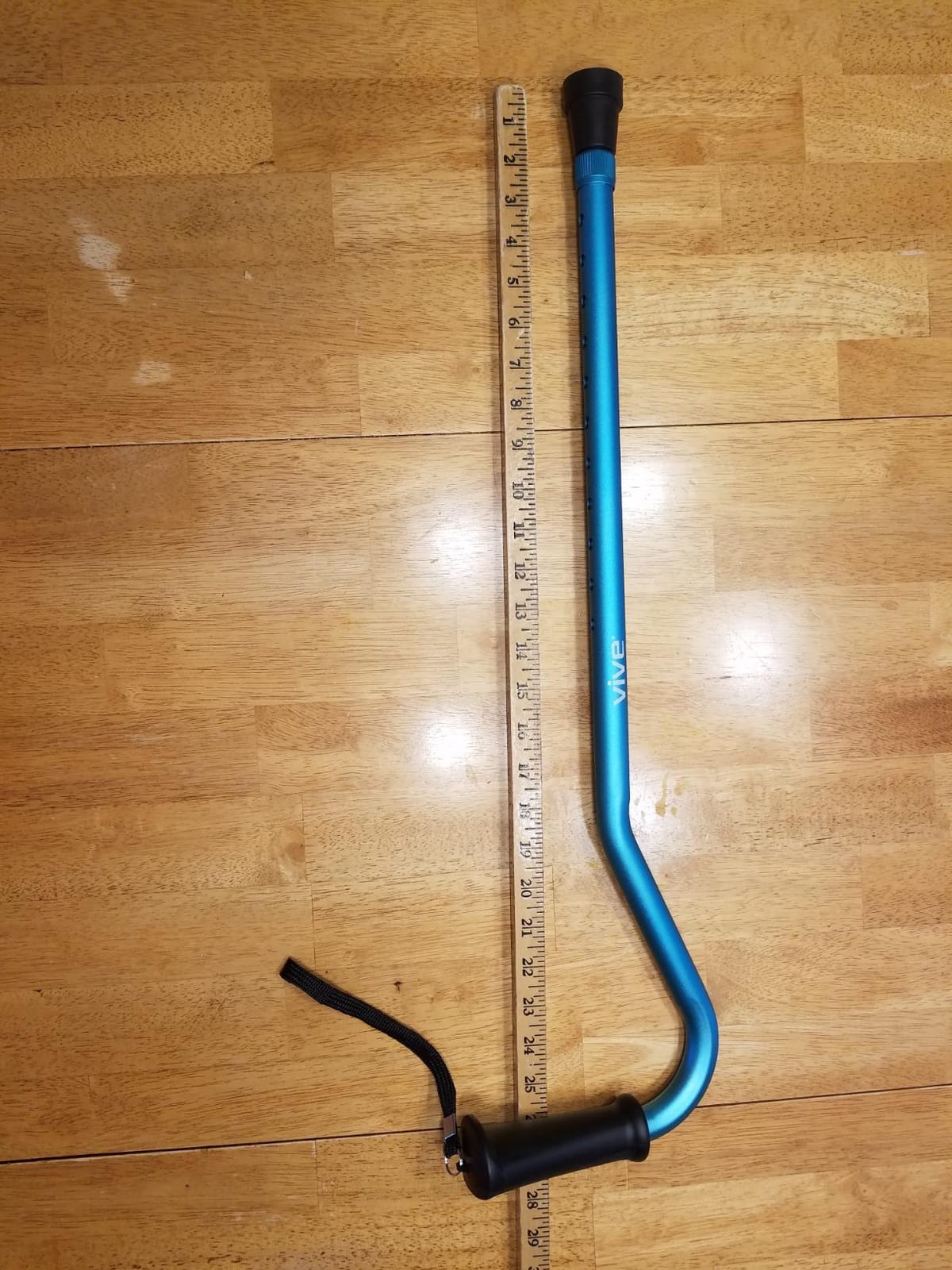 Vive Walking Cane for Women, Men, Elderly - Patented Offset Grip - Lightweight Adjustable Walking Aid with a Non-Slip Tip - Sturdy Balancing Mobility Aid for Seniors customer photo 1