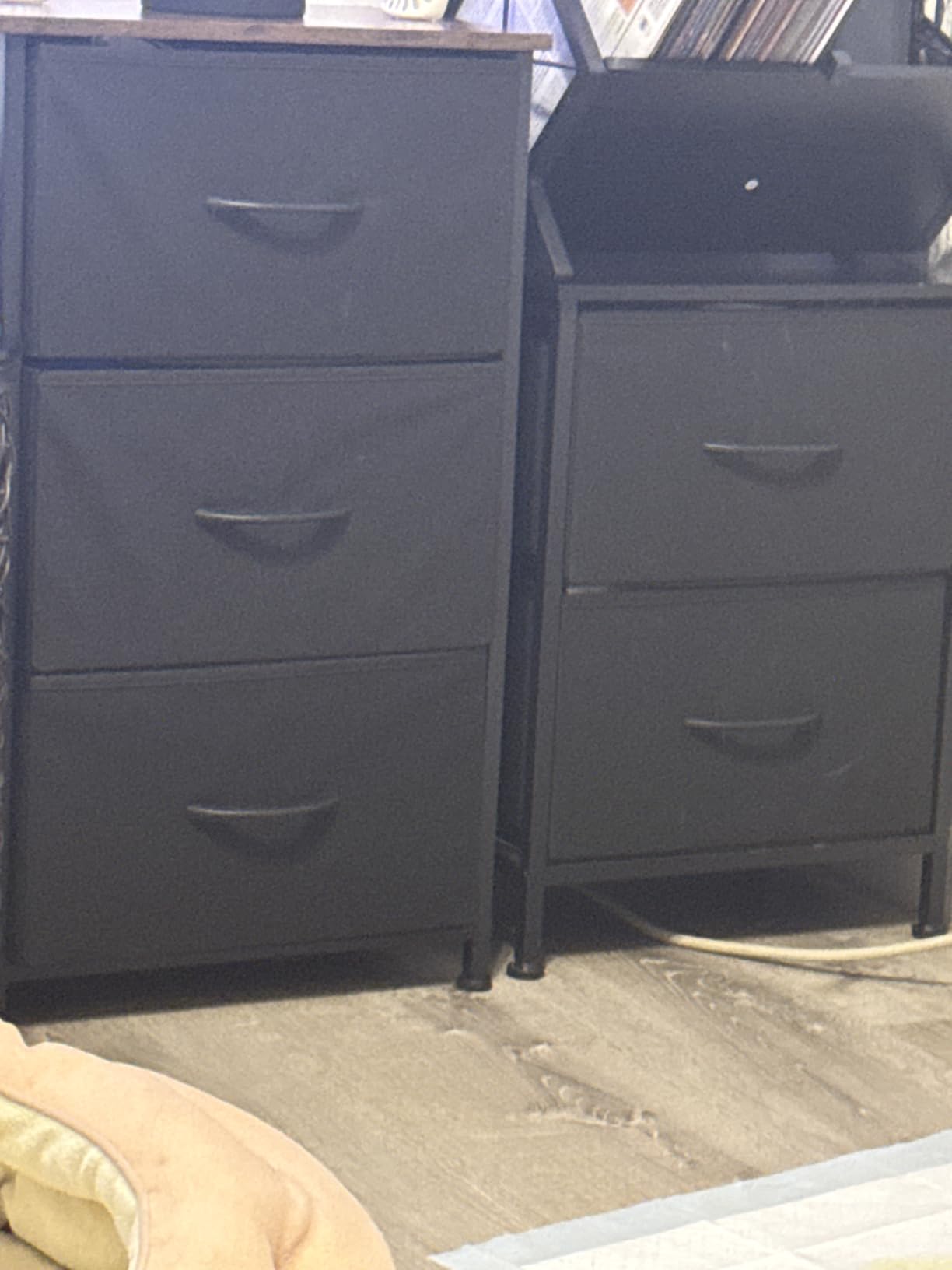 AODK Small Dresser for Bedroom Nightstand with 3 Storage Drawers, Black | Chest of Drawers End Table for Living Room, Closet Dresser with 3 Storage Drawers Organizer Clothes customer photo 1