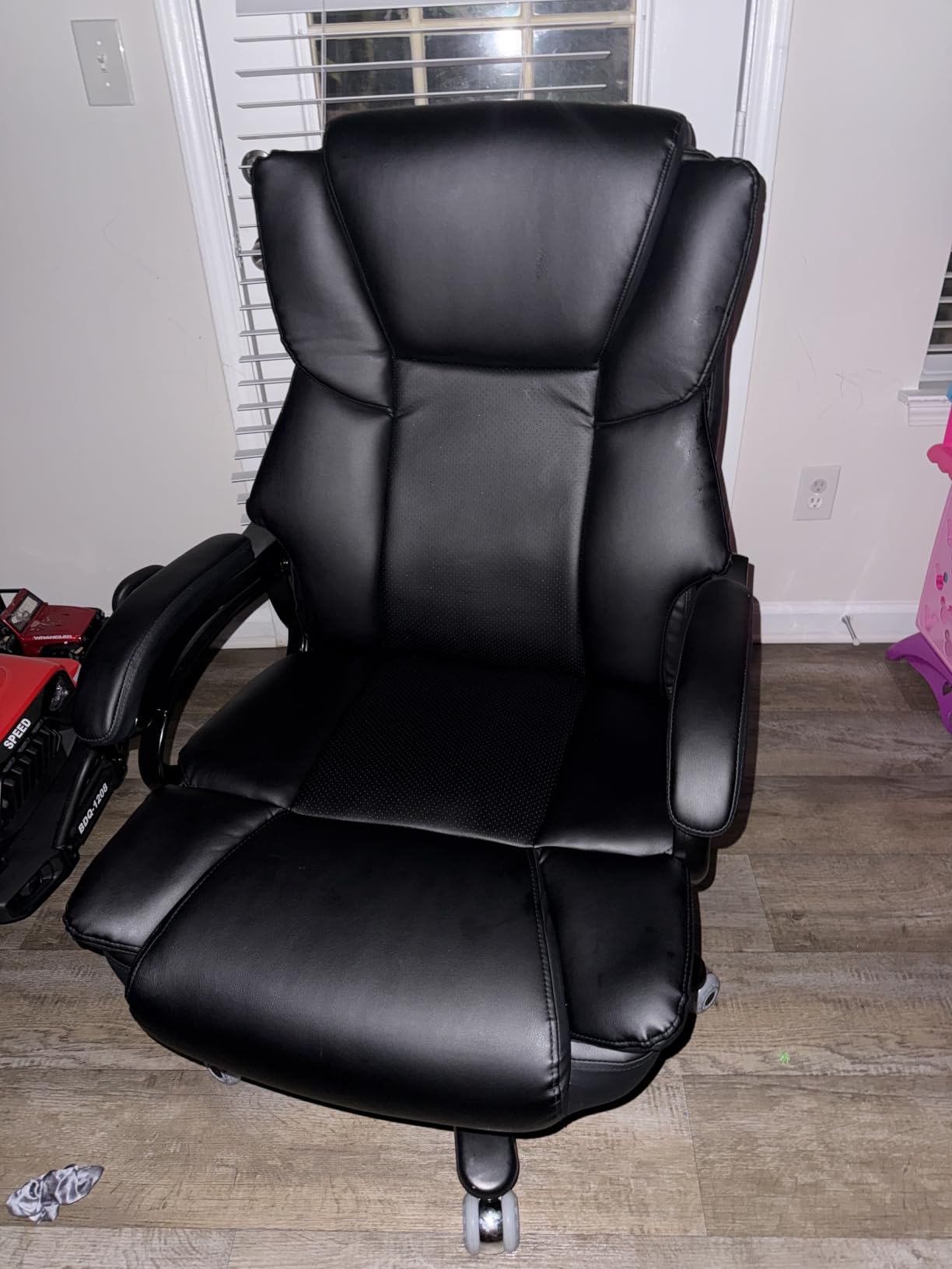 Big and Tall Office Chair, Heavy Duty Office Chair for Heavy People | High Back Executive Desk Chair with Adjustable Lumbar Support, Rubber Wheel, Pocket Spring Cushion customer photo 2
