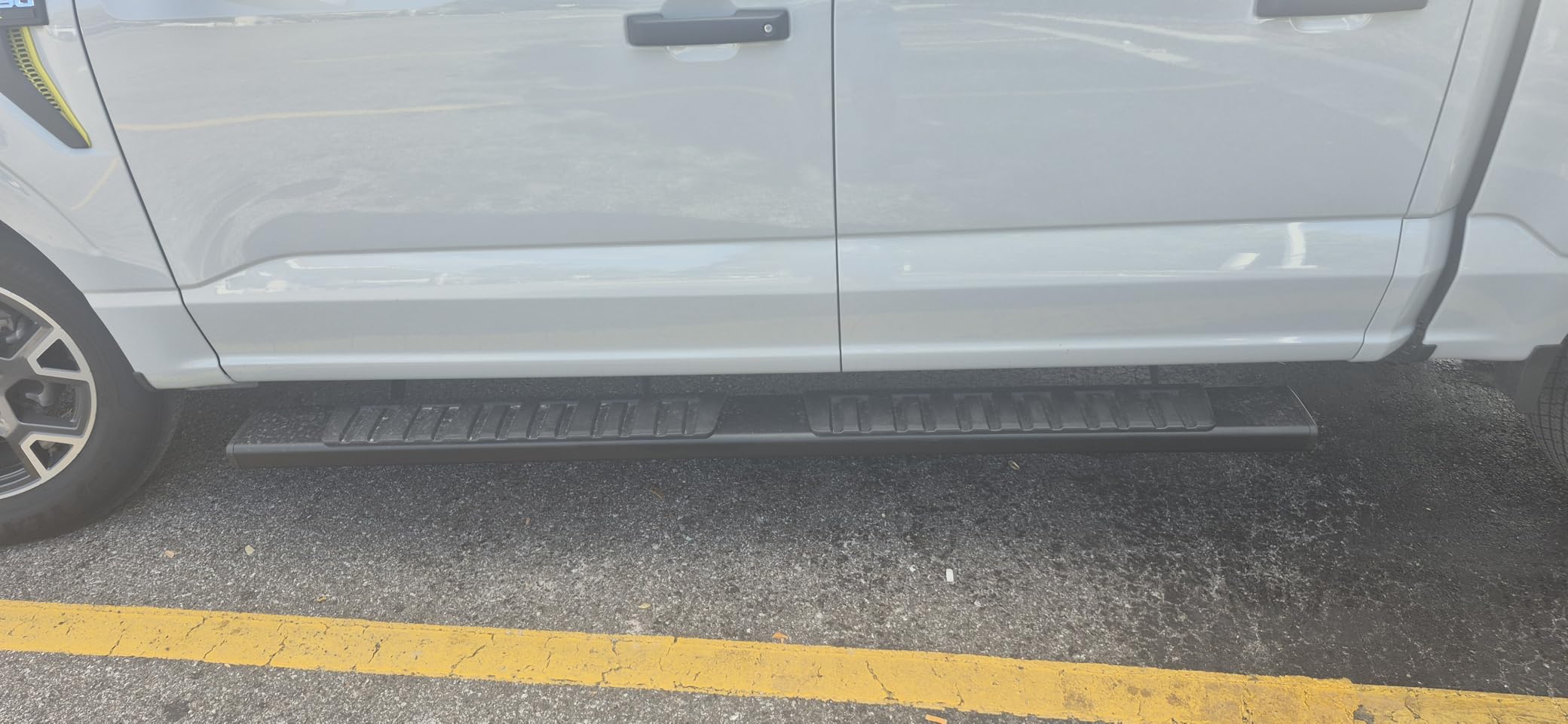 AUTOSAVER88 6 Inches Running Boards for 15-26 Ford F150 SuperCrew Cab | Fit 17-26 F250 F350 Crew Cab, 6In Aluminum Side Steps, 450Lbs Truck Nerf Bars, Black Textured Step Rails, Grooved Anti-Slip customer photo 2