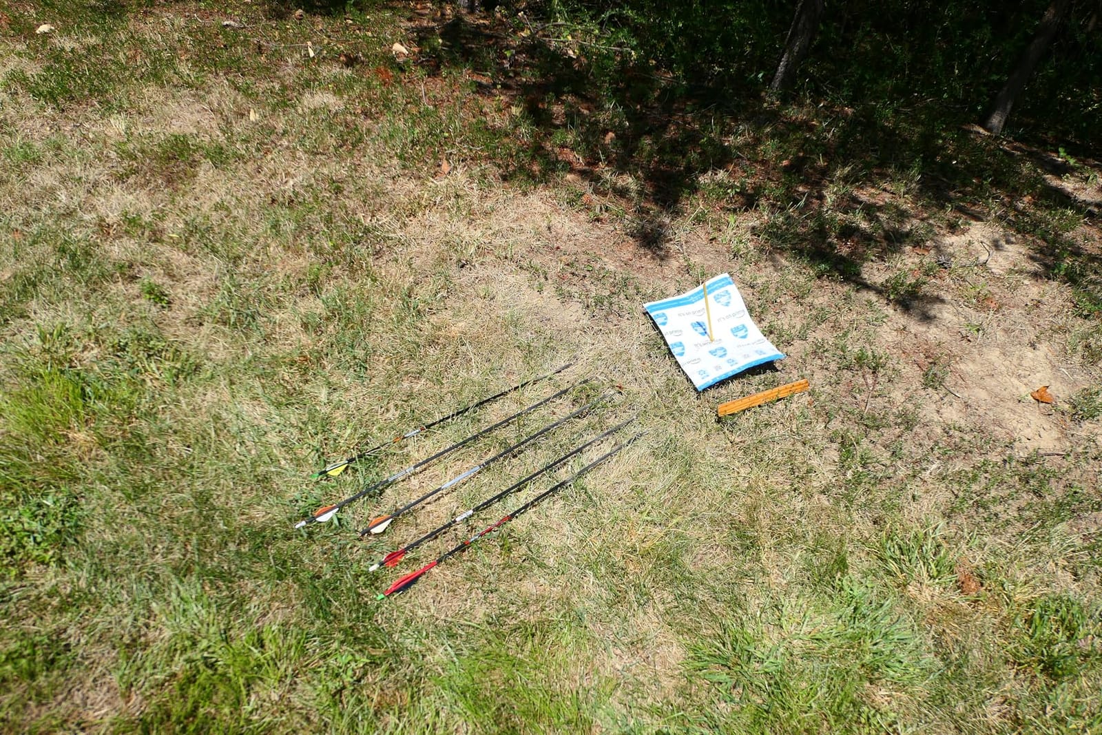 Sanlida Dragon X9 Ready to Hunt Compound Bow Kit for Adults, Archery Hunting Bow Package with 12 Carbon Arrows, Adjustable up to 70 lbs, No Bow Press Needed, Right Hand Only customer photo 1