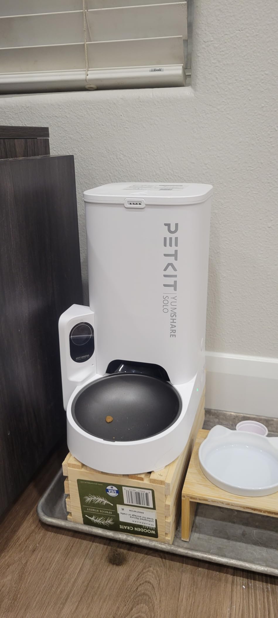 PETKIT Automatic Cat Feeder with Camera, 1080P HD Video with Night Vision, 2.4G WiFi Pet Feeder for Cat & Small Dog, 2-Way Audio & Meal Call Pet Food Dispenser with Desiccant Bag, Motion Capturing customer photo 1
