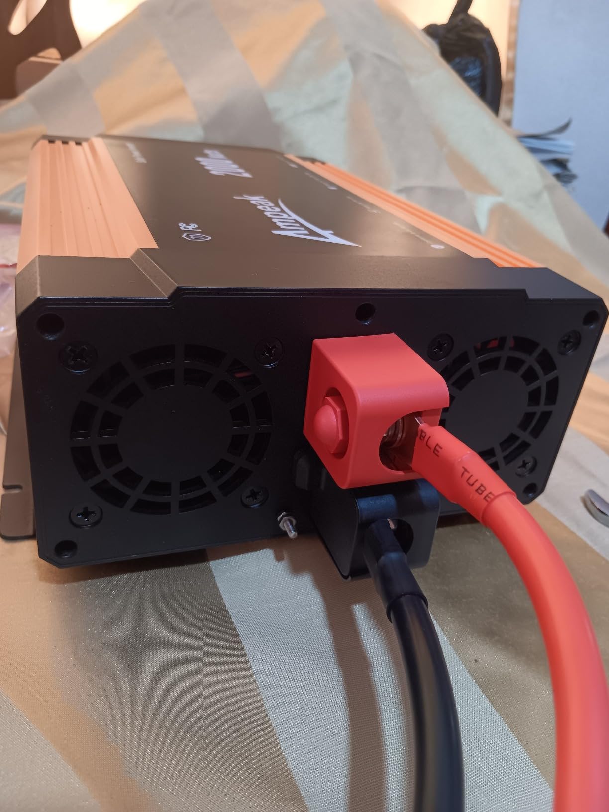Ampeak 2000W Power Inverter, Remote Controller, 89% Efficiency | 4000W Surge, 3 AC Outlets, Dual USB, LCD Display, 52dB, 11 Protections, for Truck RV Car Camping customer photo 2