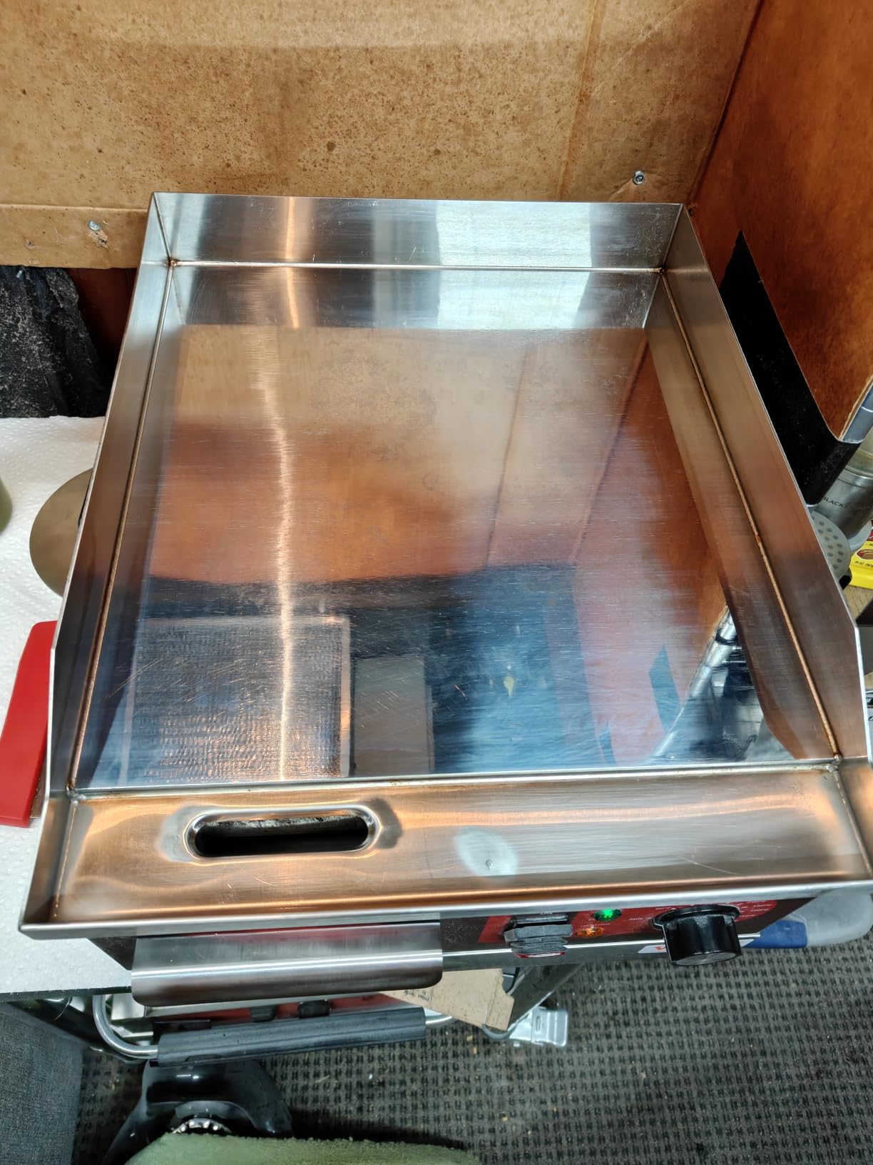 EGGKITPO 240V Commercial Electric Griddle 29 Inch Large Countertop Griddle 3500W Non-Stick Flat Top Grill Stainless Steel Teppanyaki Griddle with Adjustable Temperature 90℉-575℉ for Restaurant Use customer photo 1