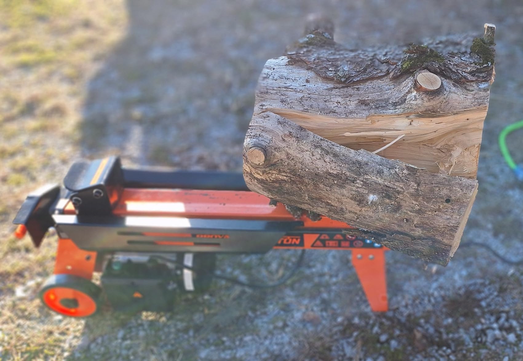 PROYAMA Log Splitter 7 Ton with Stand, Wood Splitter Electric Powered, Hydraulic Ram, Firewood Splitting Machine Black Stand Wood Splitter | 15A Motor Firewood Splitting Machine with Hydraylic Ram for Home Heating, and Yard Maintenance customer photo 1