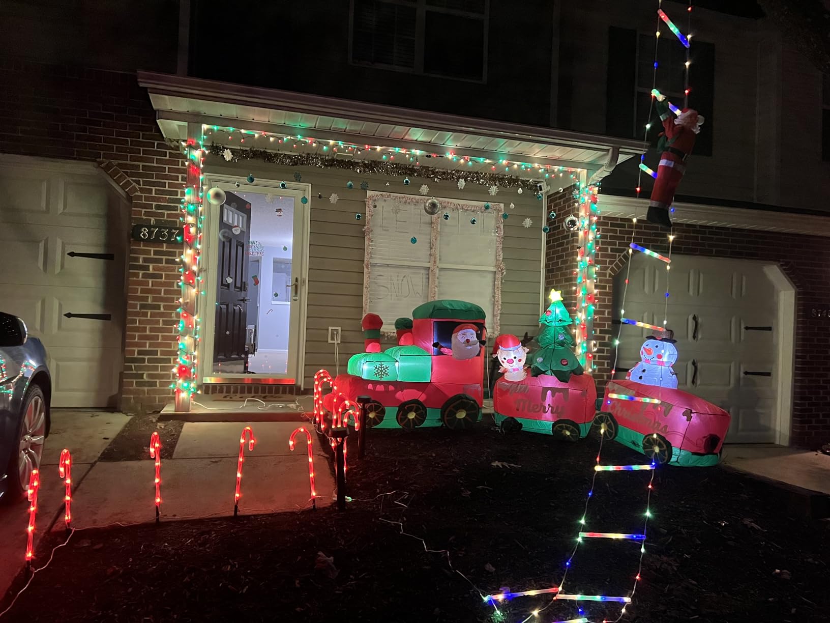 10.7 FT Christmas Inflatables Train with Santa Claus Reindeer Snowman Christmas Tress Built-in LED Lights Blow Up Christmas Decor for Christmas Party Holiday Outdoor Garden Lawn Yard Decorations customer photo 1