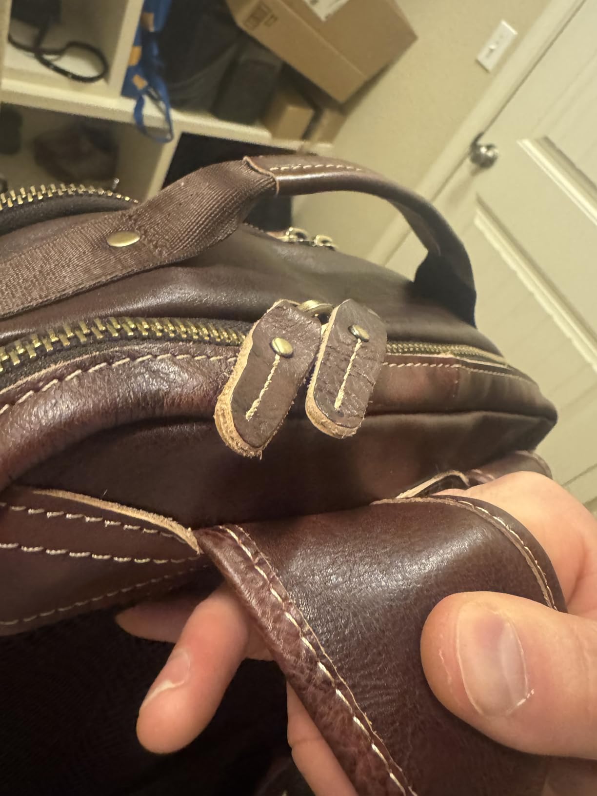 LANNSYNE Full Grain Leather Backpack For Men, Fits 16