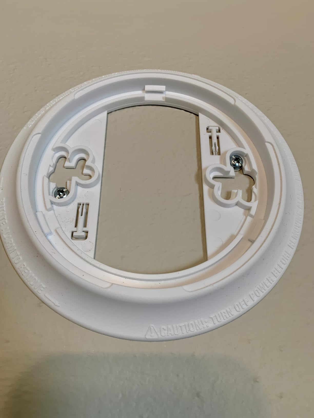 First Alert Battery Smoke Alarm | SMI100 customer photo 1