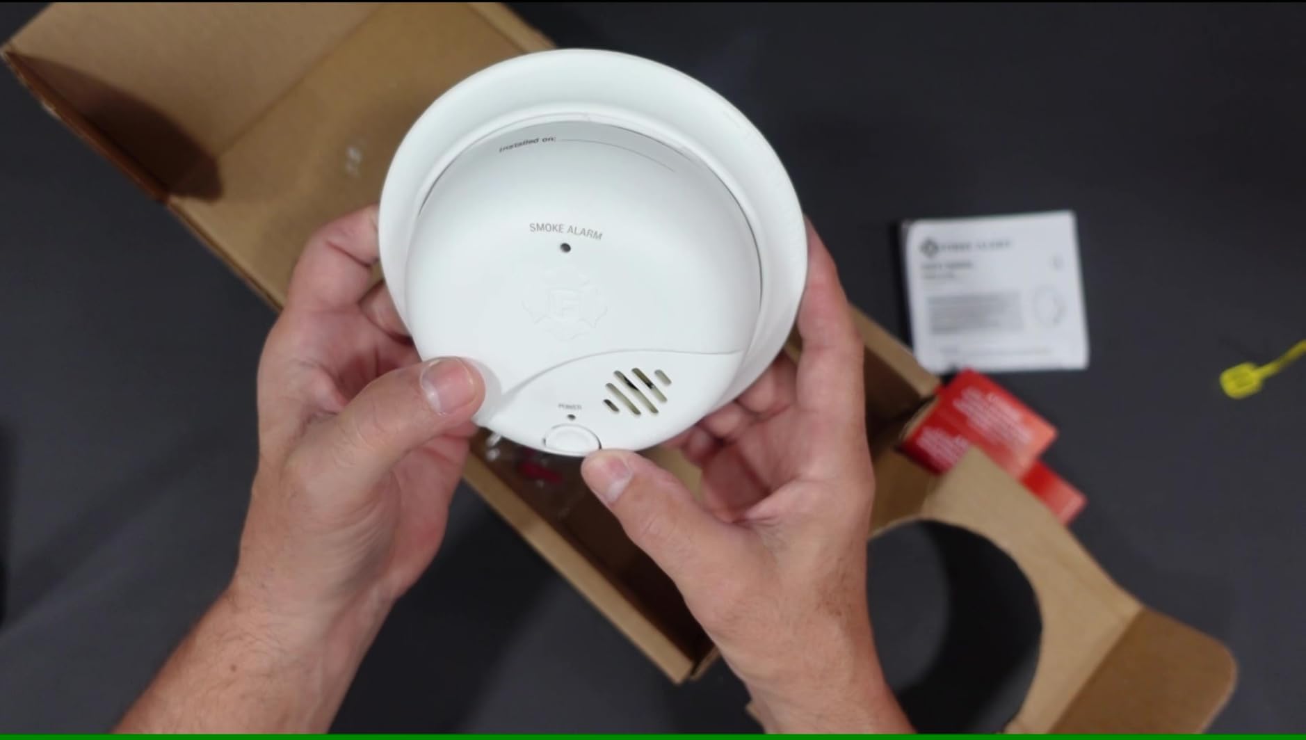 First Alert 10-Year Battery Smoke Alarm | SMI110 customer photo 1