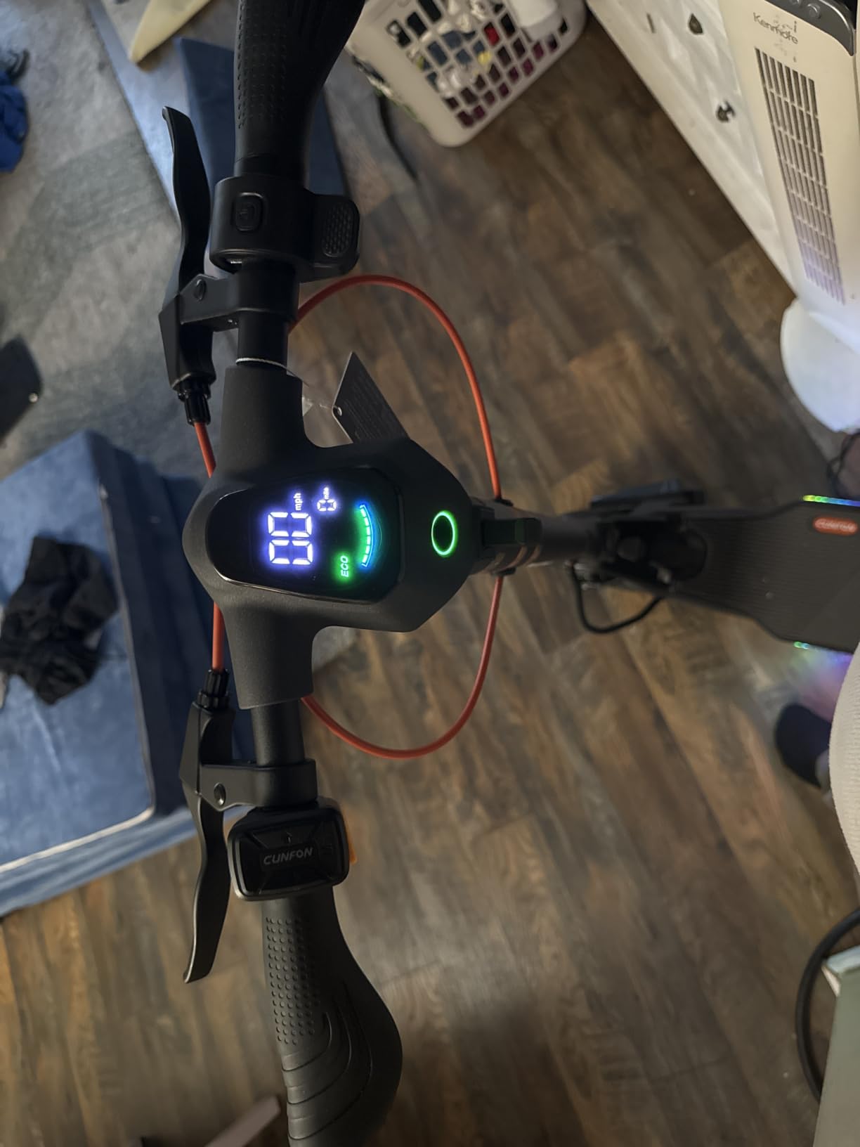 Electric Scooter for Adults, 1000/1600W Peak, up to 25-31MPH, 25-50Miles Range, 220-330lb Load, Foldable E-Scooter with Damping Adjustable Suspensions, Turn Signals customer photo 2