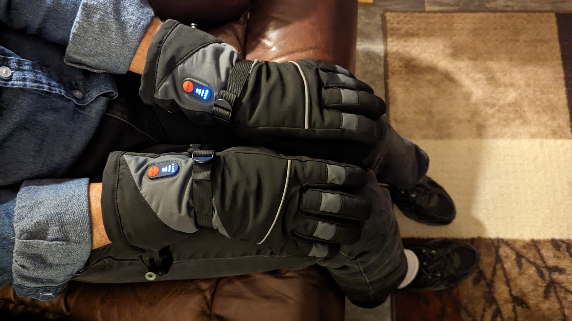 Rechargeable Heated Gloves for Men Women,7.4V Fast Heating Glove Liners, Hand Warmers Arthritis Heater Cold Winter Gloves, Snowmobile Camping Cycling Skiing Hiking Working customer photo 2