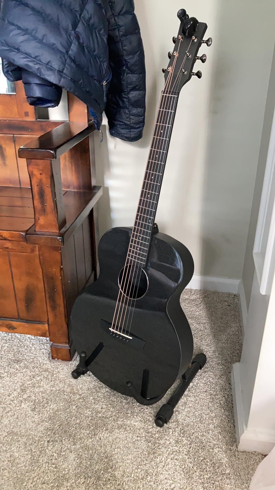 Enya X3 PRO Carbon Fiber 41-Inch Smart Acoustic-Electric Travel Guitar | Full-Size Body, AcousticPlus SP1 Pickup, Built-In Effects, Wireless Speaker, Gig Bag Included, Ideal for Beginners & Adults customer photo 2