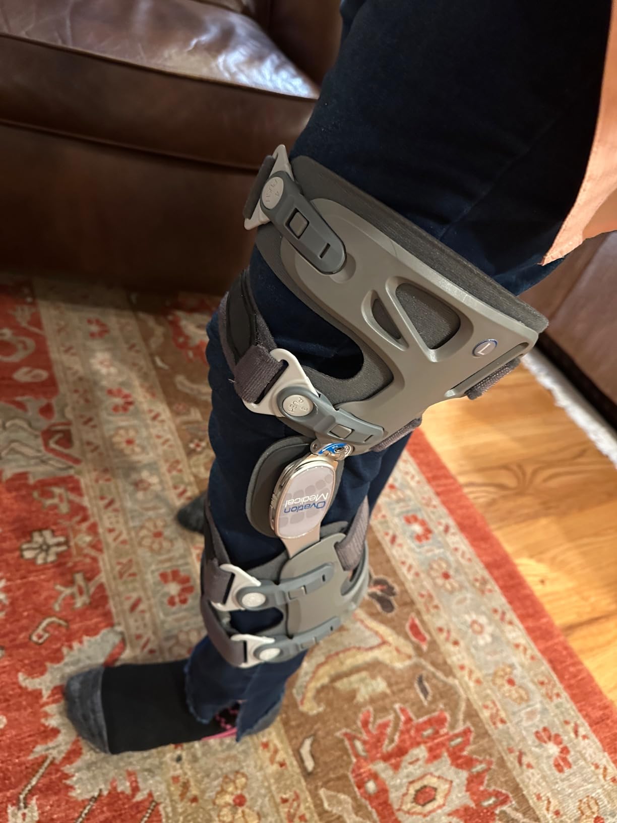 Ovation Medical Game Changer Unloader Left Knee Brace - Lightweight, Low Profile OA Knee Brace for Arthritis Pain and Support - Premium Knee Support for Medial and Lateral Knee Pain (Left) customer photo 1