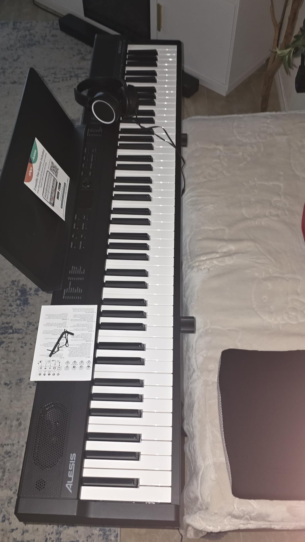Alesis Recital Play 88-Key Piano Keyboard Bundle | Portable, 480 Voices, Split/Layer Modes, Includes Lessons, Stand, Sustain Pedal, Headphones, Carry Bag, for Beginners customer photo 2