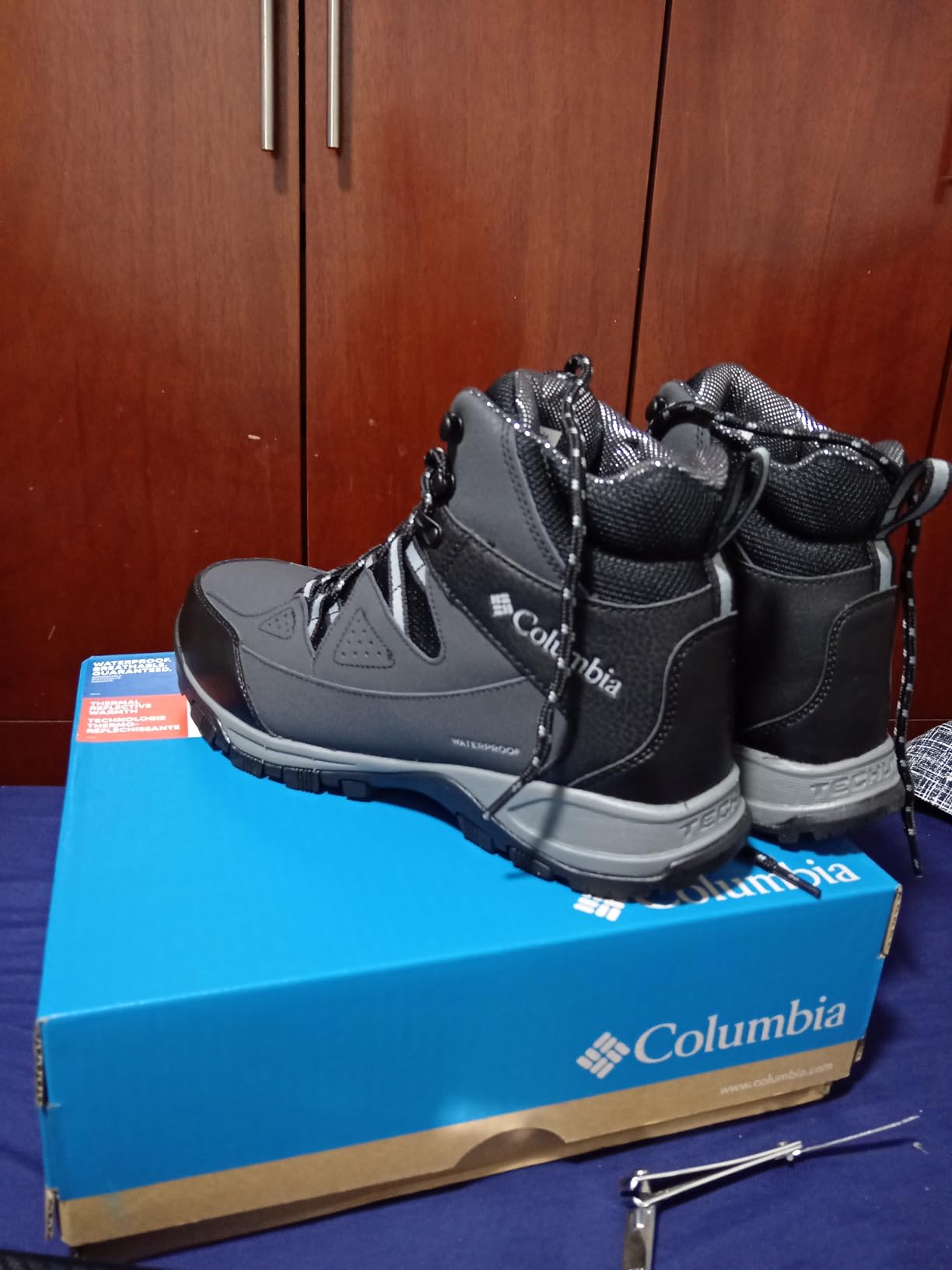 Columbia Men's Liftop III Snow Boots customer photo 2