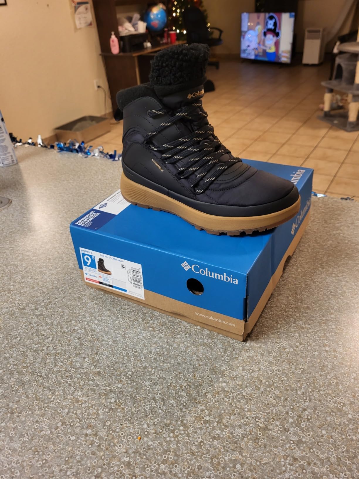 Columbia Women's Red Hills Omni-Heat Snow Boots customer photo 1