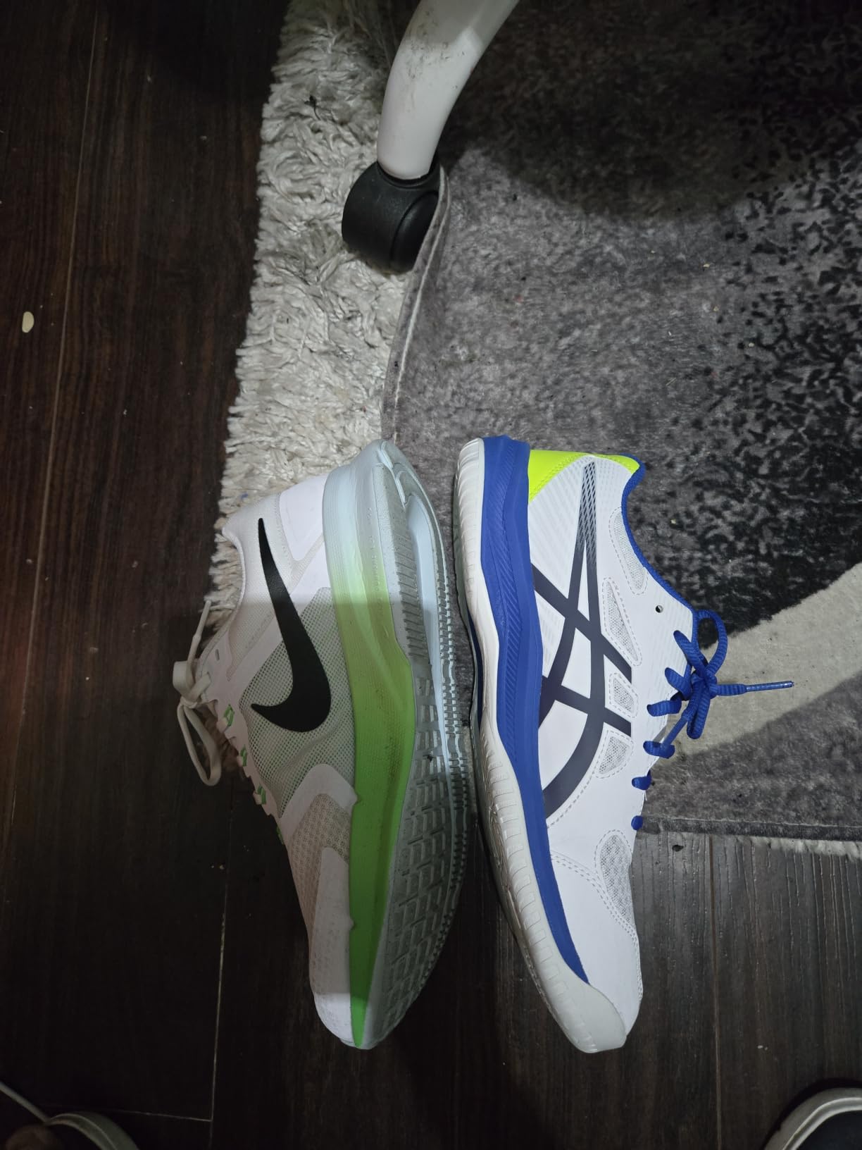 ASICS Men's Upcourt 6 Volleyball Shoes customer photo 2