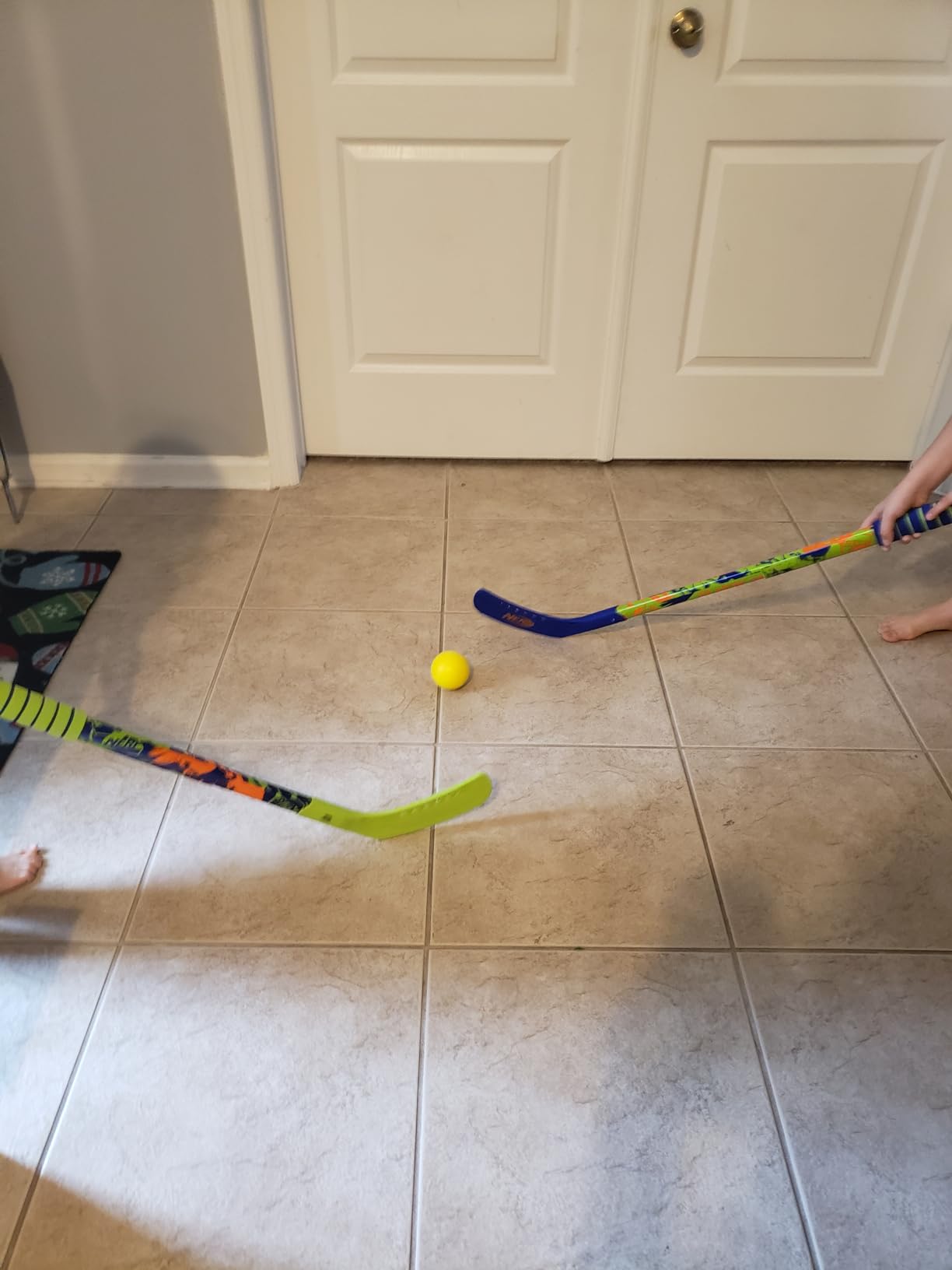 NERF Proshot Hockey Sticks + Ball Set - Knee + Floor Play - 2 Player | Knee + Floor Play Style, Adjustable 26 - 35.5 Inch Length, Indoor + Outdoor Fun, Kid-Safe Foam Design, For Young Athletes customer photo 1