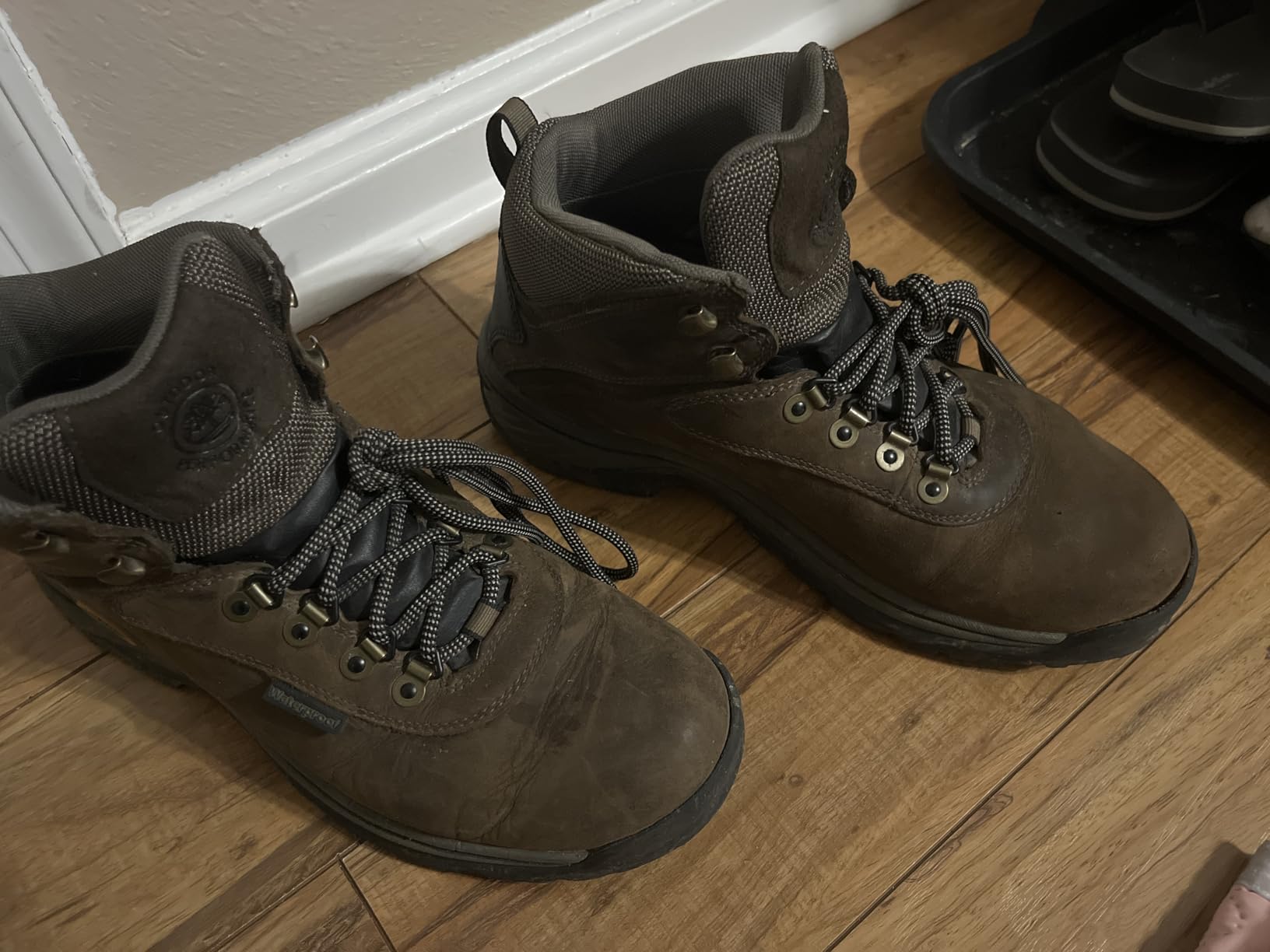 Timberland Men's White Ledge Mid Waterproof Hiking Boots customer photo 2