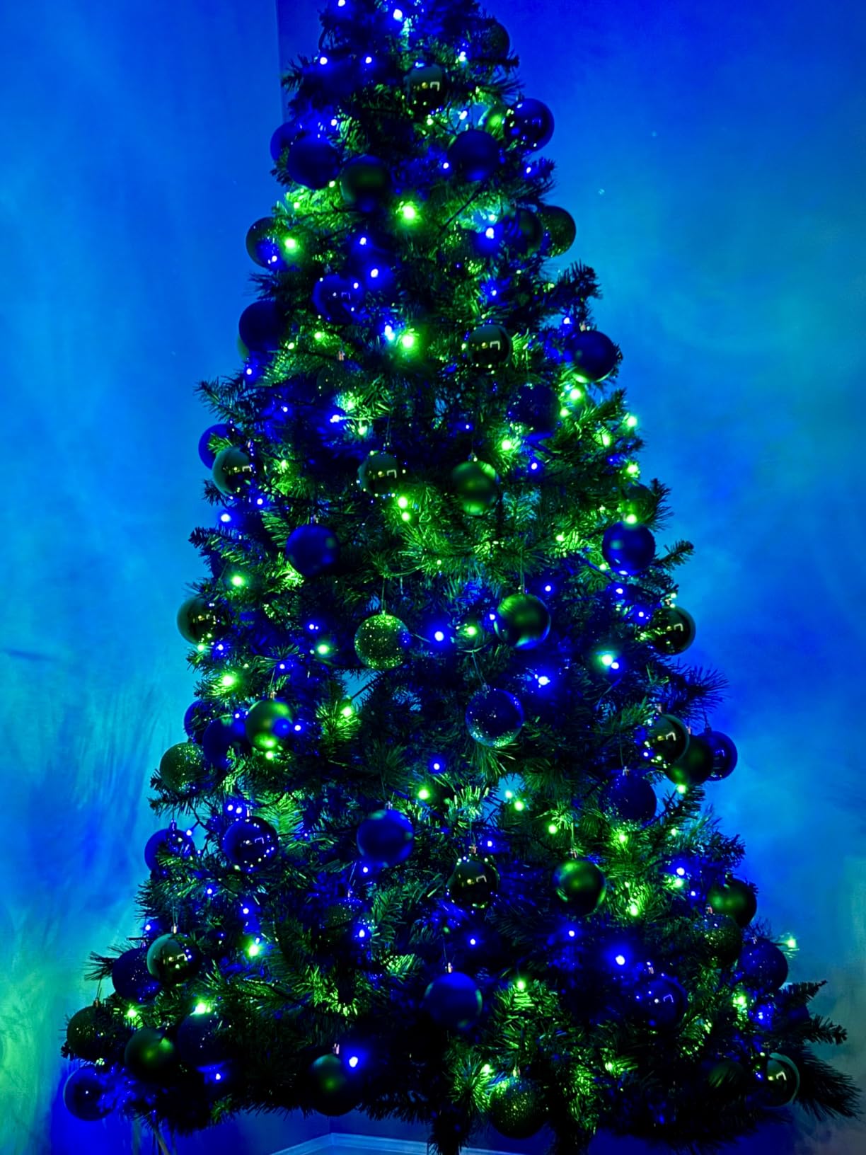 100FT 300 LED Christmas Lights Outdoor, Warm White Christmas Tree Lights | Plug in 8 Modes Waterproof Connectable String Lights Indoor for House Patio Garden Xmas Party Holiday Decorations customer photo 2