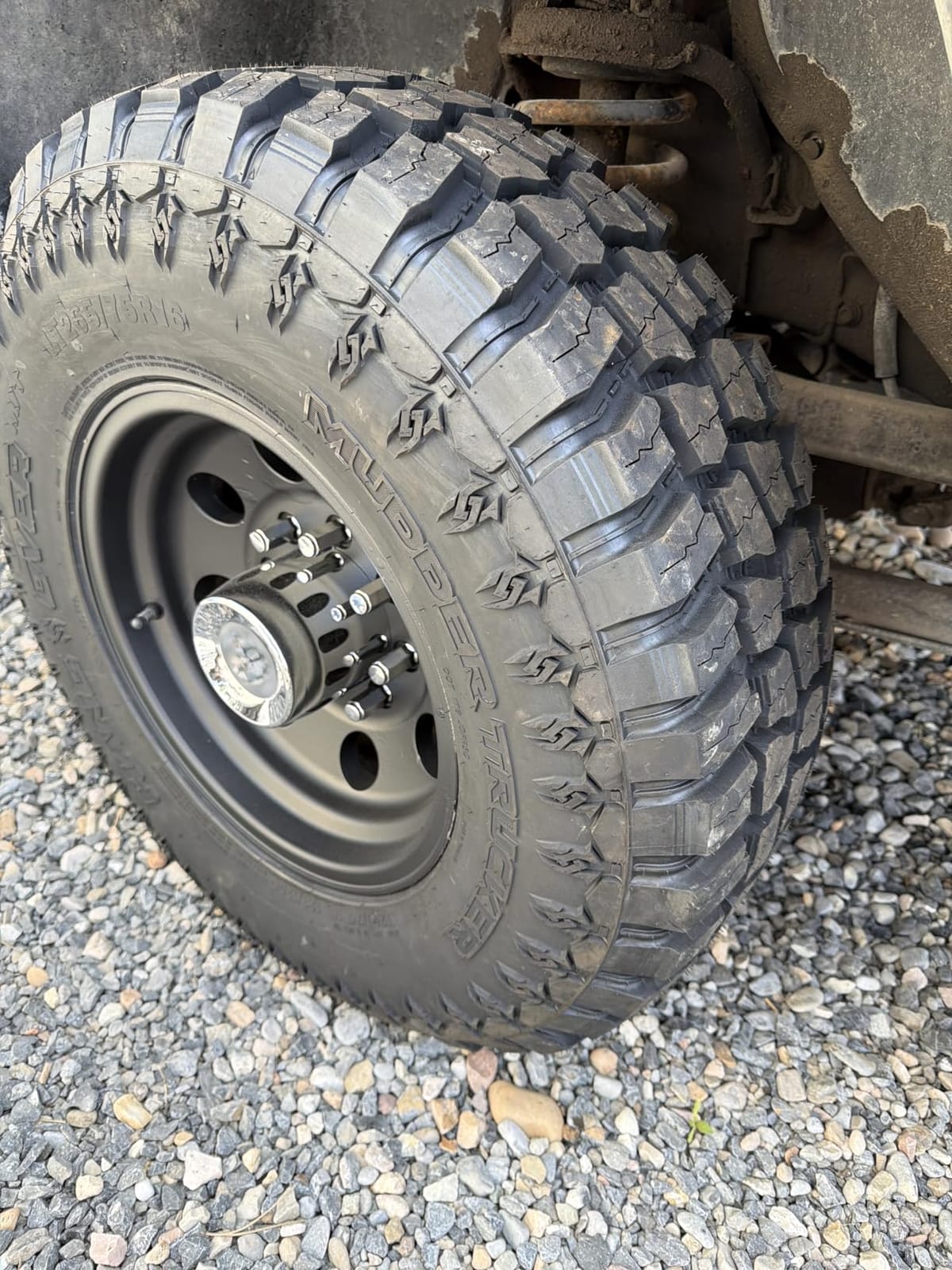 4 New Mudder Trucker Hang Over M/T Mud Tire 265/75R16 123/120Q LRE BSW customer photo 1