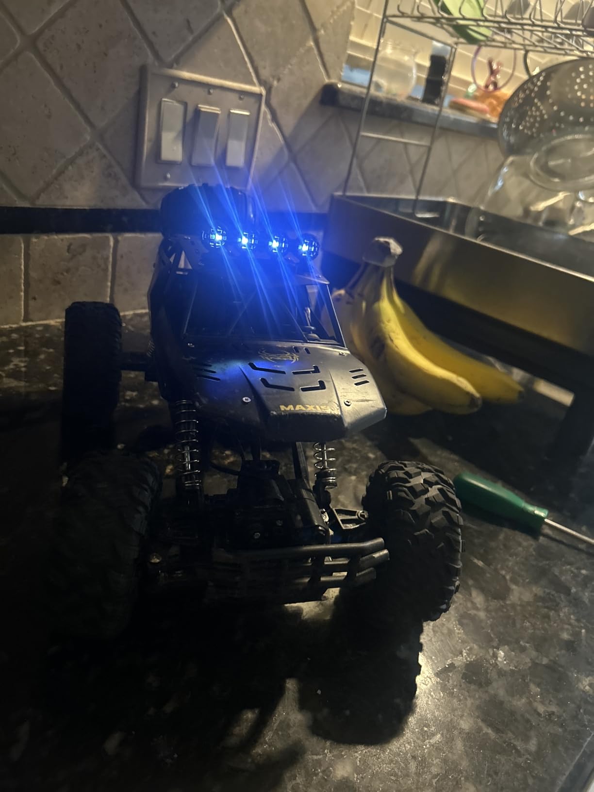Jiakora RC Cars Remote Control Car 1:12 Off Road Truck, Metal Shell LED Headlights Offroad Monster RC Truck, 4x4 All Terrain Hobby RC Cars Toys for Boys Kids Adults Gifts 8-12 customer photo 1