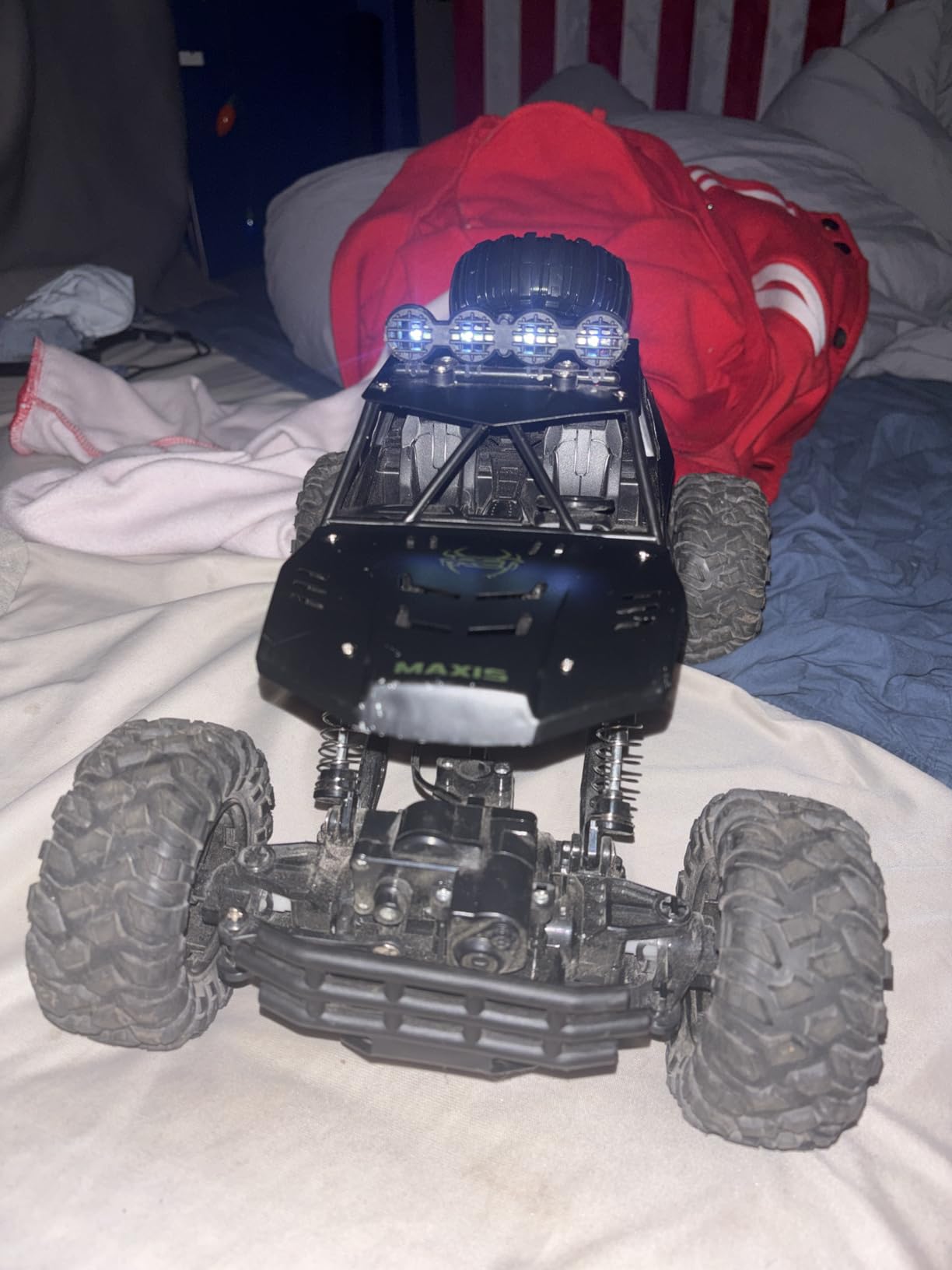 Jiakora RC Cars Remote Control Car 1:12 Off Road Truck, Metal Shell LED Headlights Offroad Monster RC Truck, 4x4 All Terrain Hobby RC Cars Toys for Boys Kids Adults Gifts 8-12 customer photo 2