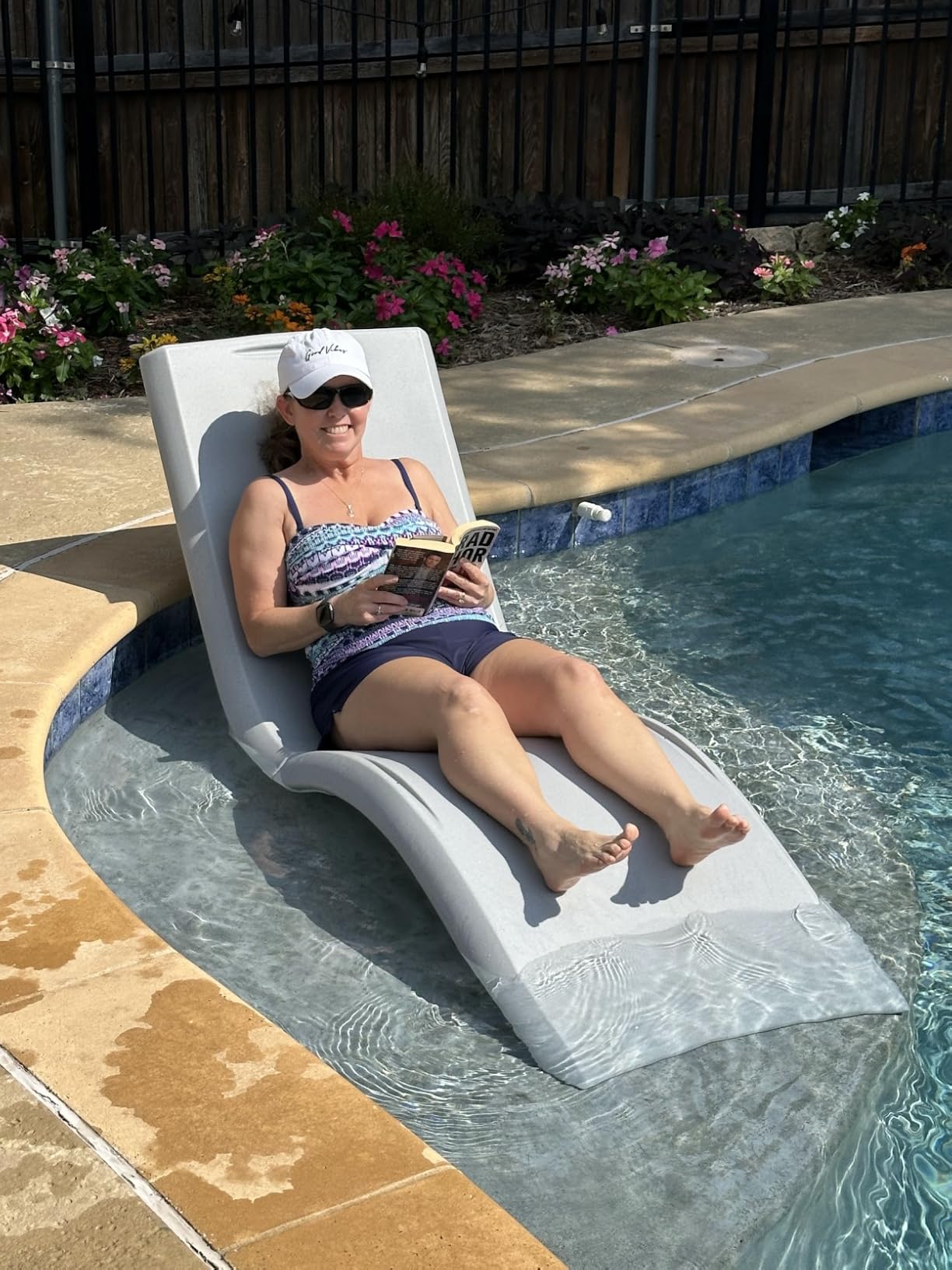 Step2 Vero Pool Lounger, Fade-Resistant, Waterproof Patio Furniture, Pool Lounge Chair for Sun Shelf, Use in Pools with Shelves Up to 12-Inches Deep or Outside Pool Deck, Weighted, White customer photo 1