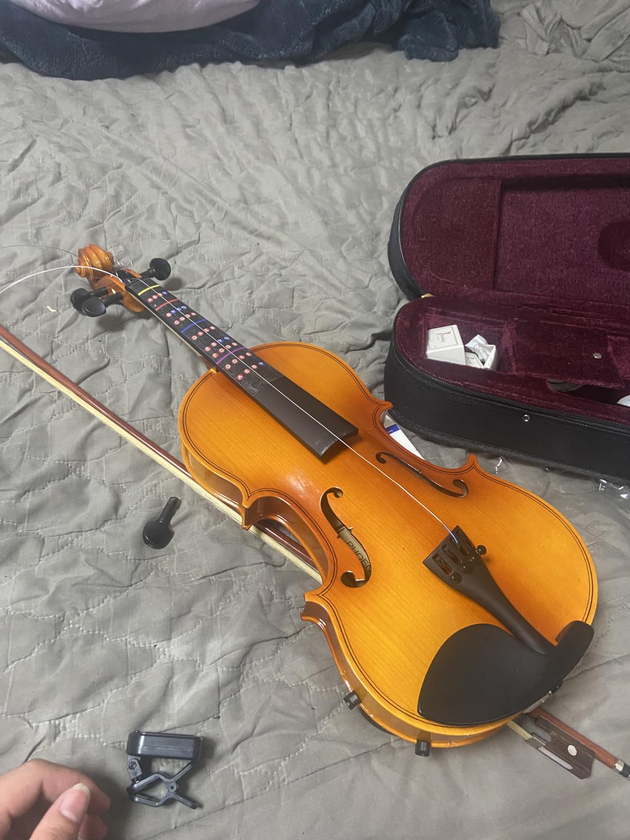 PHOENIX Violin 4/4 Full Size Kit, Violin Fiddle Set for Beginner Adults Student with Rosewood Bow, Extra Strings & Bridge, 2 Rosins, Tuner, Case, Mute, Fingerboard Stickers, Shoulder Rest customer photo 1