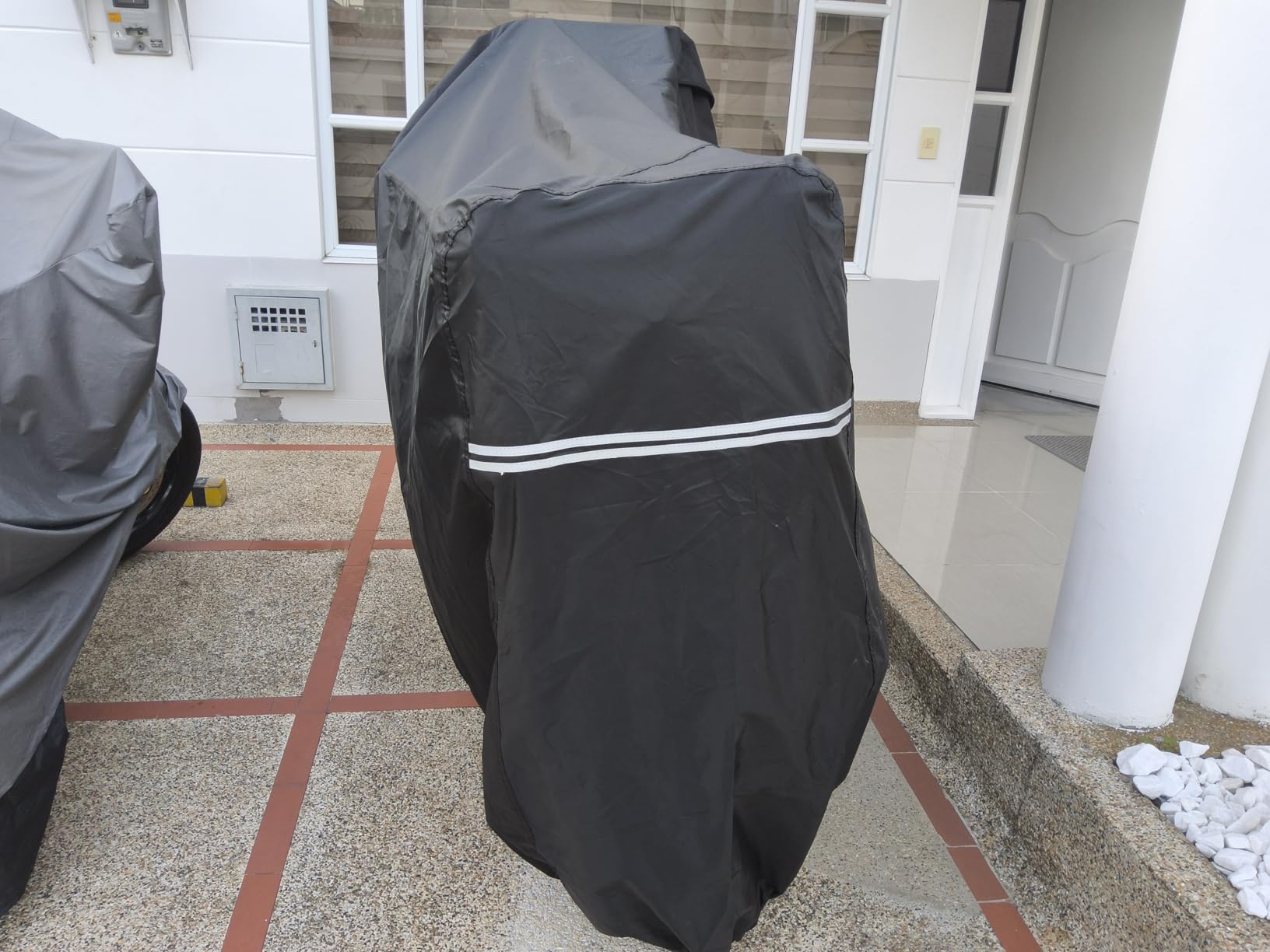 KEMIMOTO 420D Heavy Duty Waterproof Outdoor Motorcycle Cover Side Top Box | Fit Adventure Fit For R1250 GS Tenere 700 KLR 650 Africa Twin 1290 Super Adventure Transalp All Weather Windproof Buckle customer photo 2