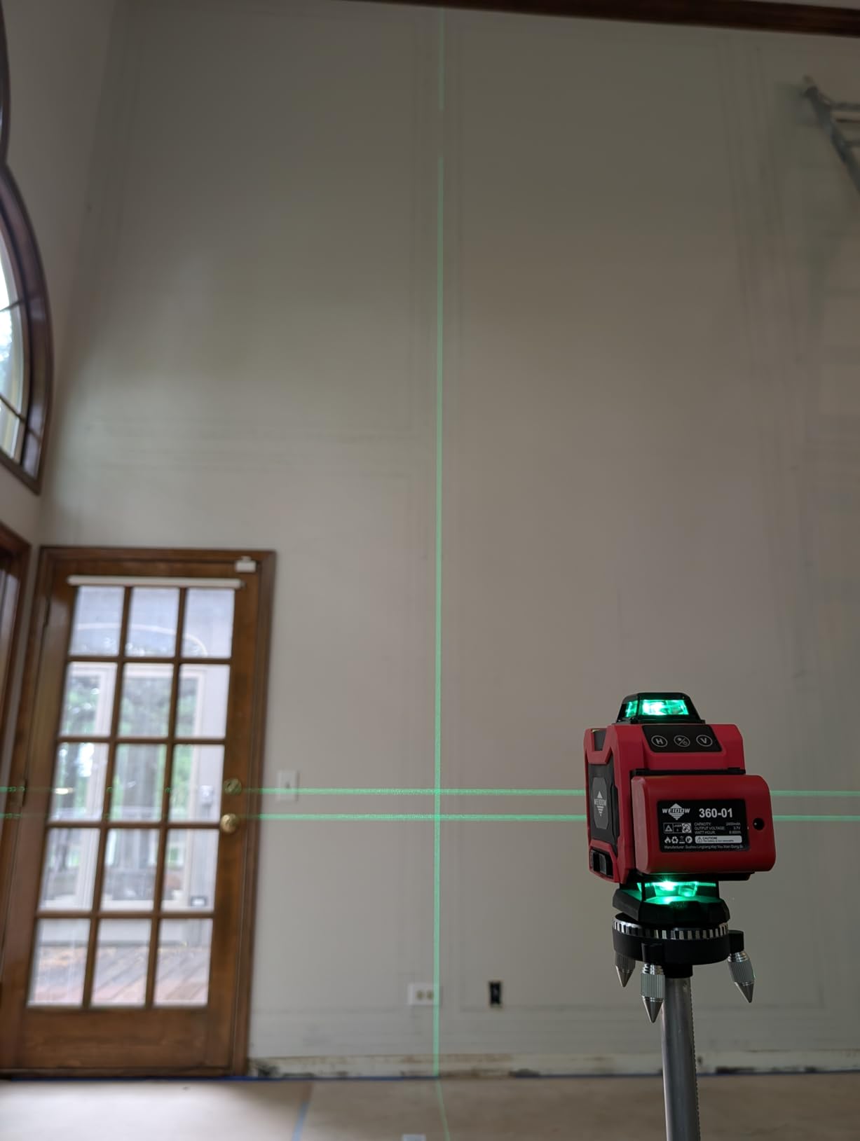 WEIDDW Laser Level 360° Green Cross Line Self Leveling Laser Measuring Tool customer photo 1