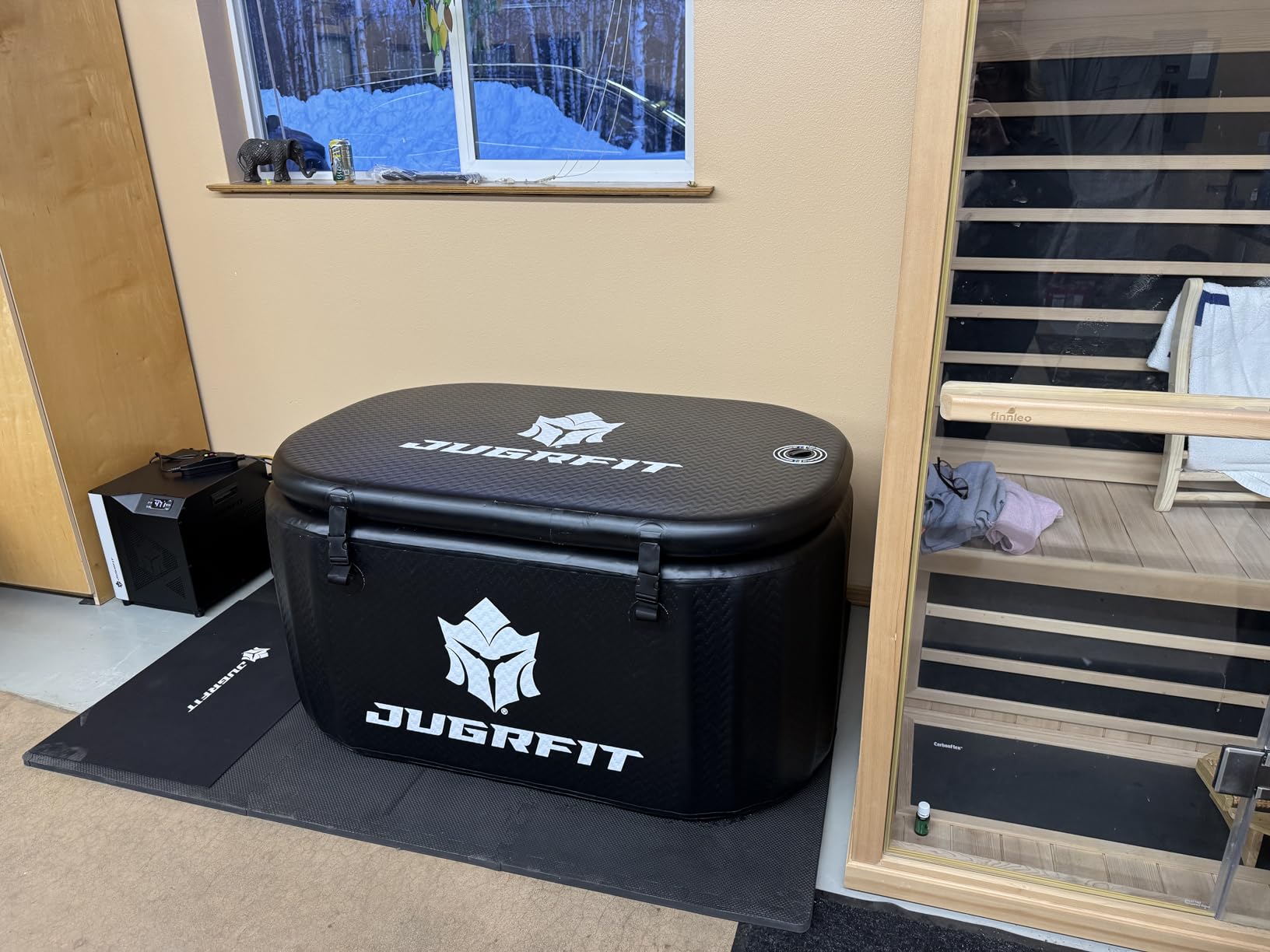 121-Gallon Luxury Pro-Grade Cold Plunge Tub with 1050W Water Chiller - Ice-Free At-Home Recovery, Built-In Filtration, Weatherproof & Durable customer photo 2